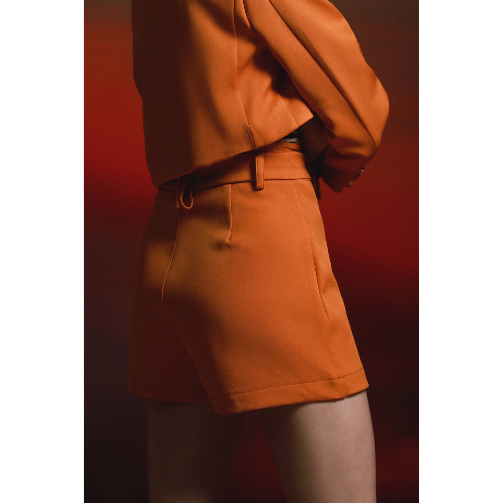 LOB SHORT FALDA TIRO ALTO