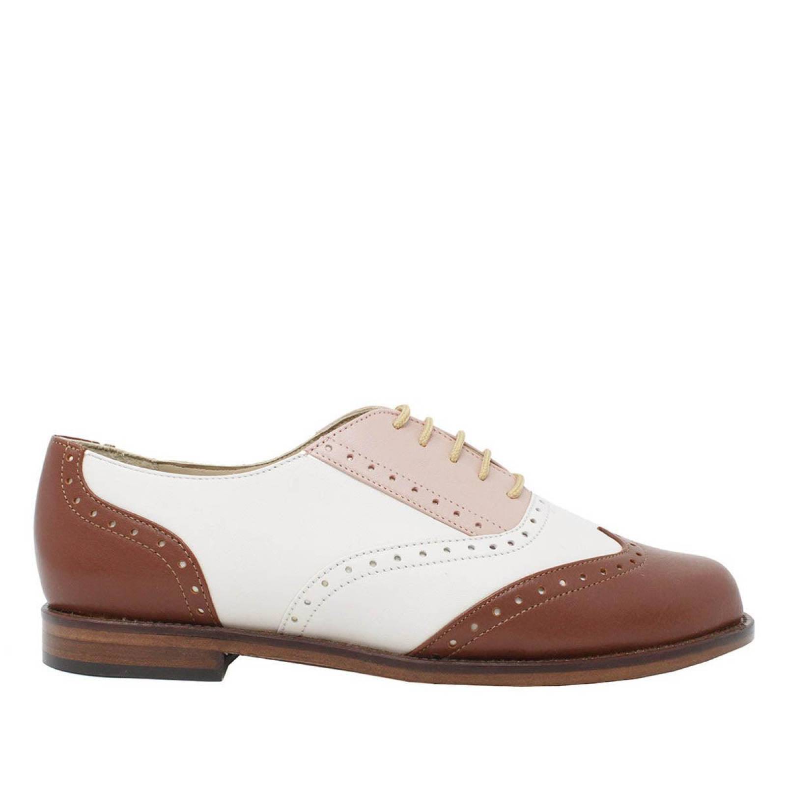 EMMA - Classic Regina Romero Zapato Bostoniano de Piso para Dama en Piel 