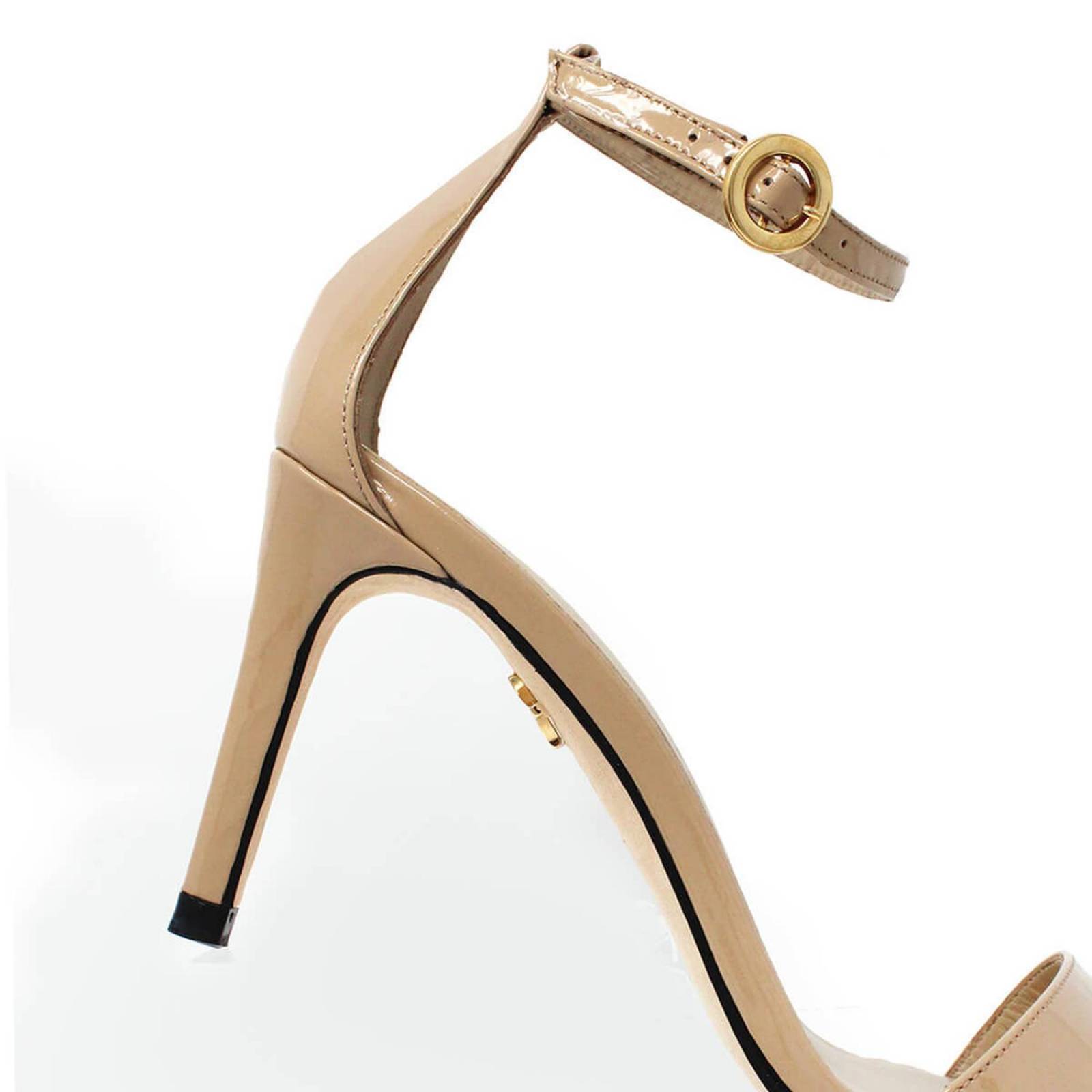 CLAUDINE 85 - Charol Beige Regina Romero Zapato Sandalia Zapatilla Tacon Alto para Dama en Piel 