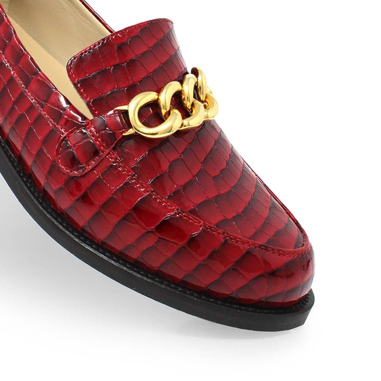 CONY - Charol Rojo Regina Romero Zapato Mocasin de Piso para Dama en Piel 