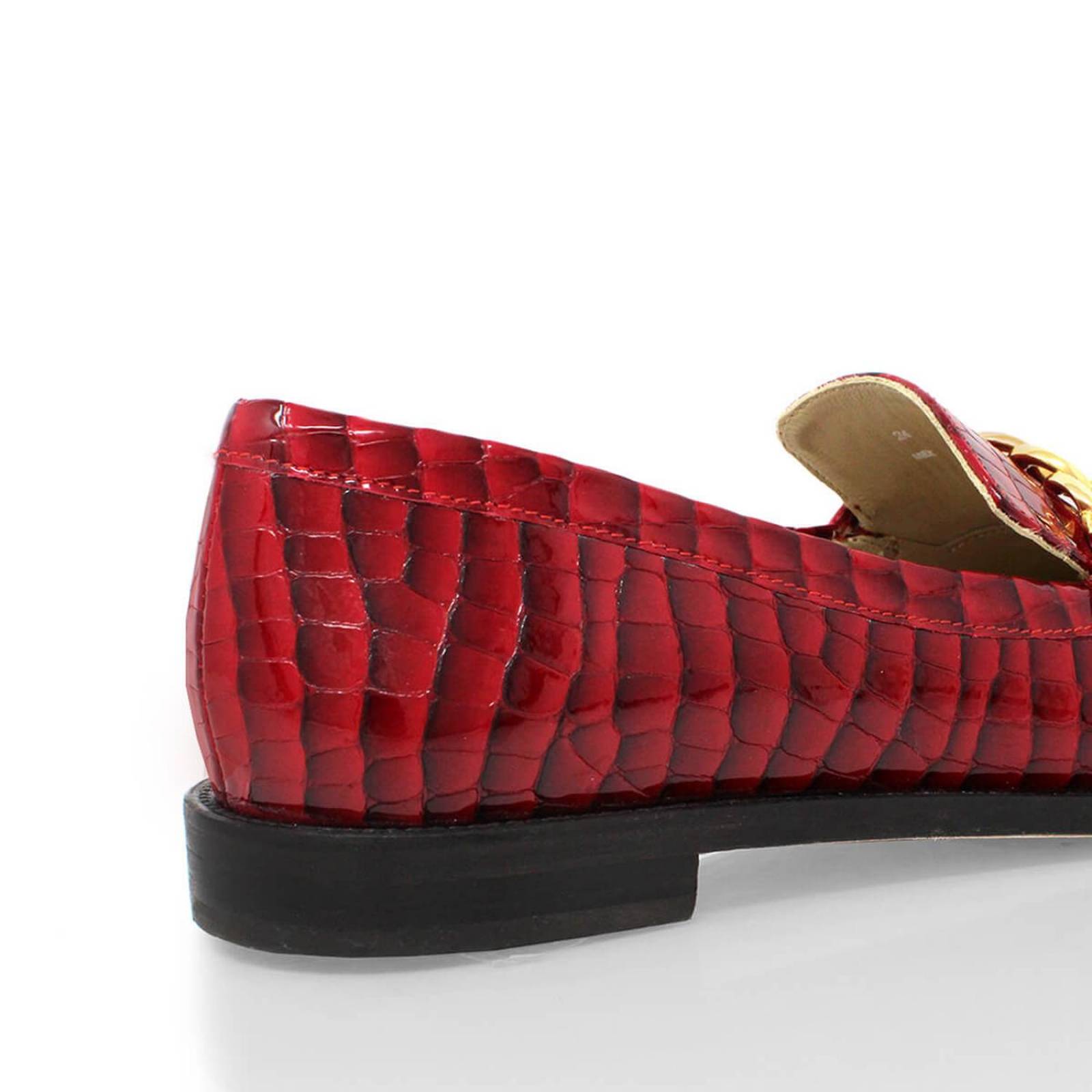 CONY - Charol Rojo Regina Romero Zapato Mocasin de Piso para Dama en Piel 