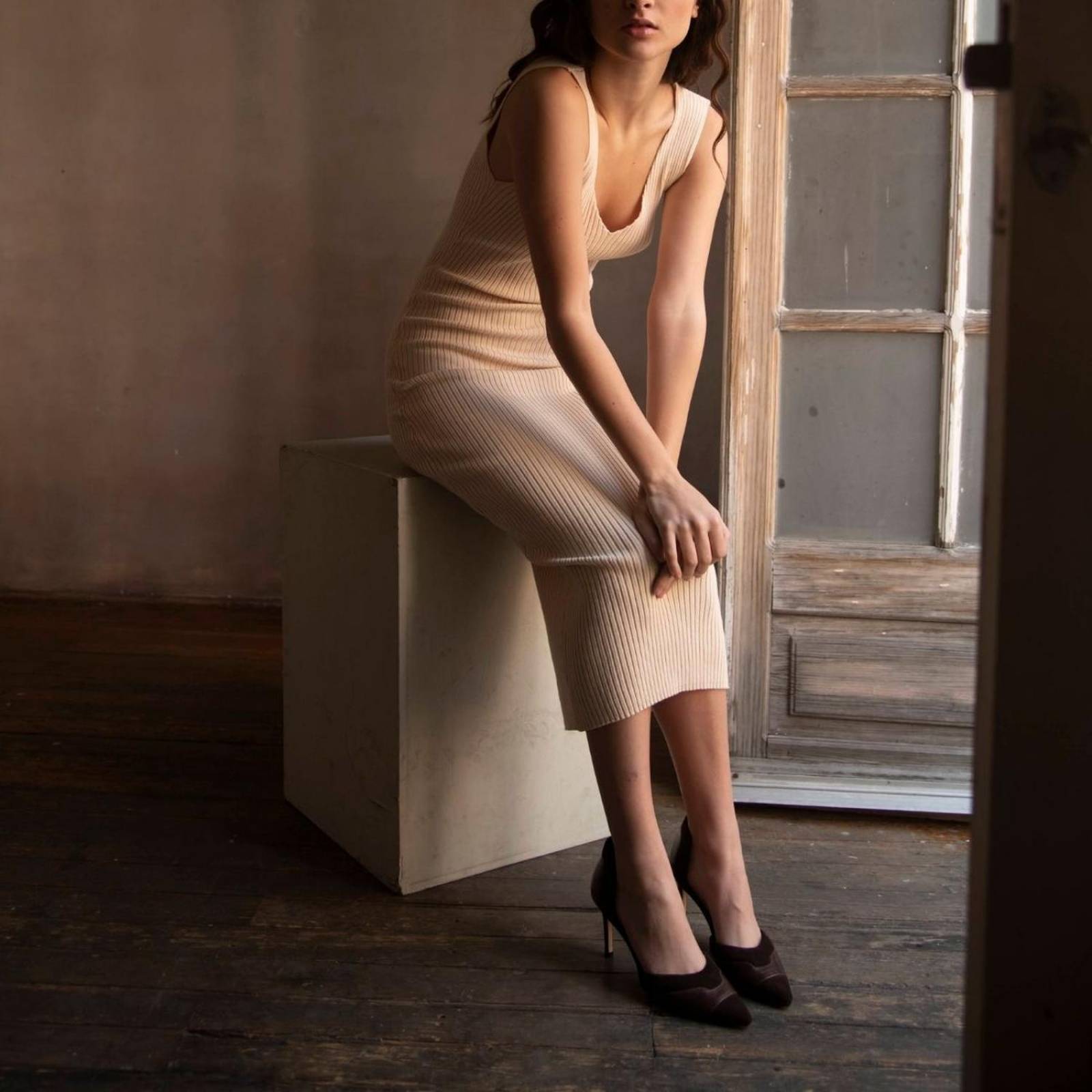 RANIA 75 - Cafe Regina Romero Zapato Zapatilla Tacon Alto para Dama en Piel