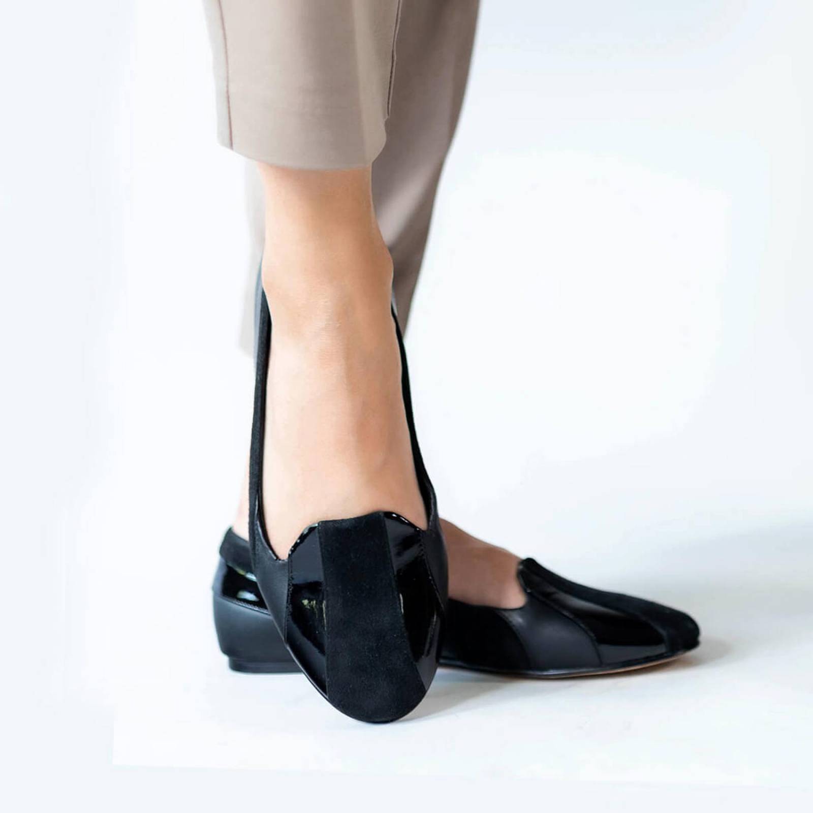 GILDA - Negro Regina Romero Zapato Flat Balerina de Piso Para Dama en Piel 