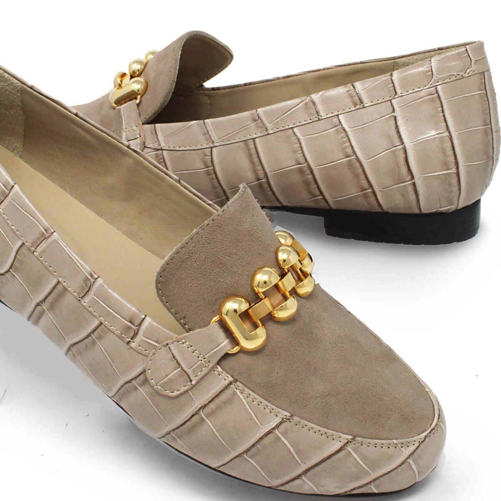 CORINA - Taupe Regina Romero Zapato Mocasin de Piso Para Dama en Piel 