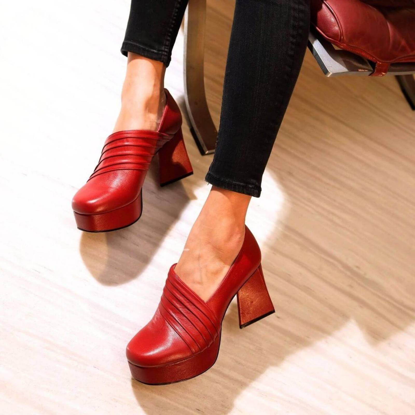 MIRELLE 95 - Rojo Regina Romero Zapato Plataforma Tacon Alto Para Dama en Piel