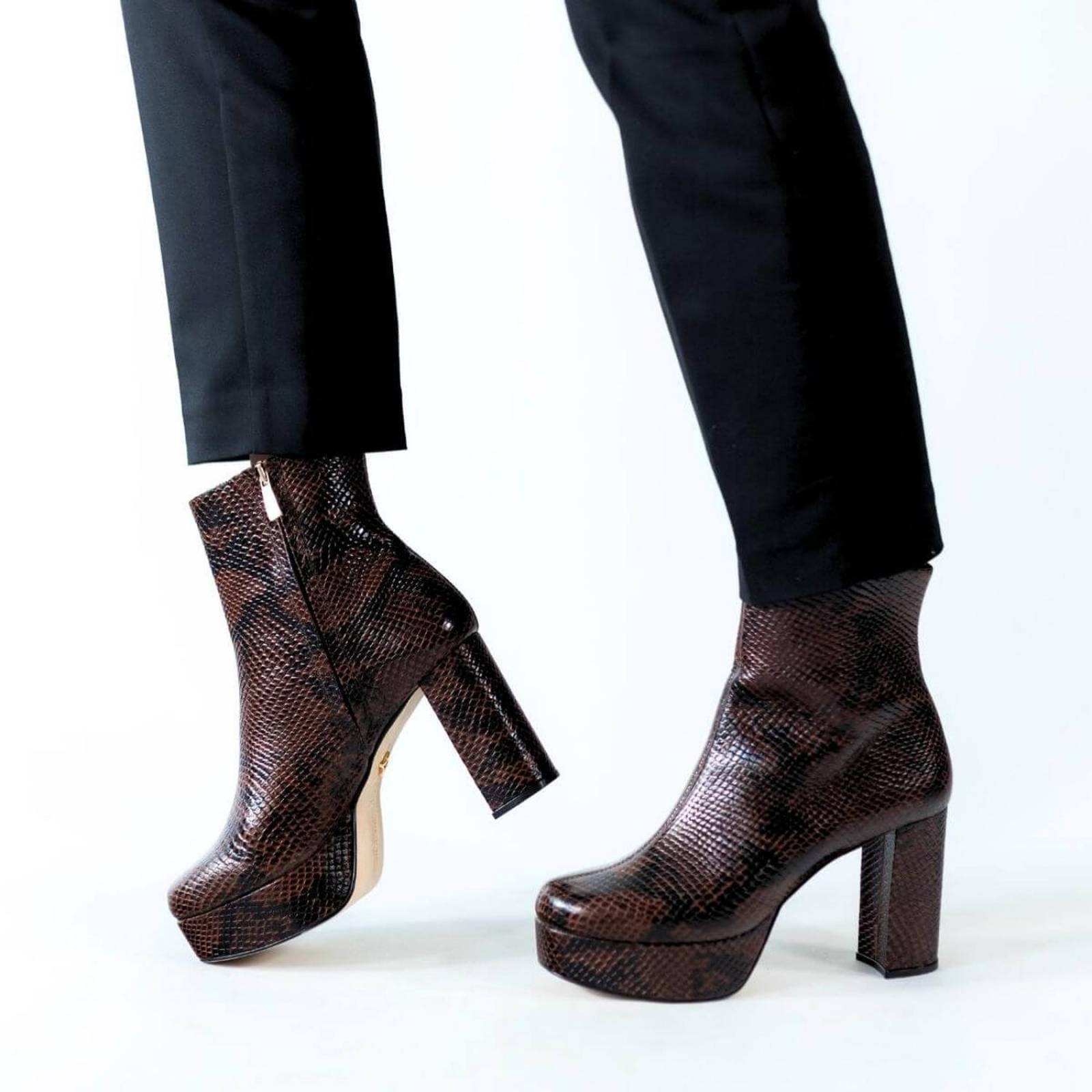 ELSY 95 - Cafe Regina Romero Zapato Bota Botin Plataforma Tacon Alto Para Dama en Piel 