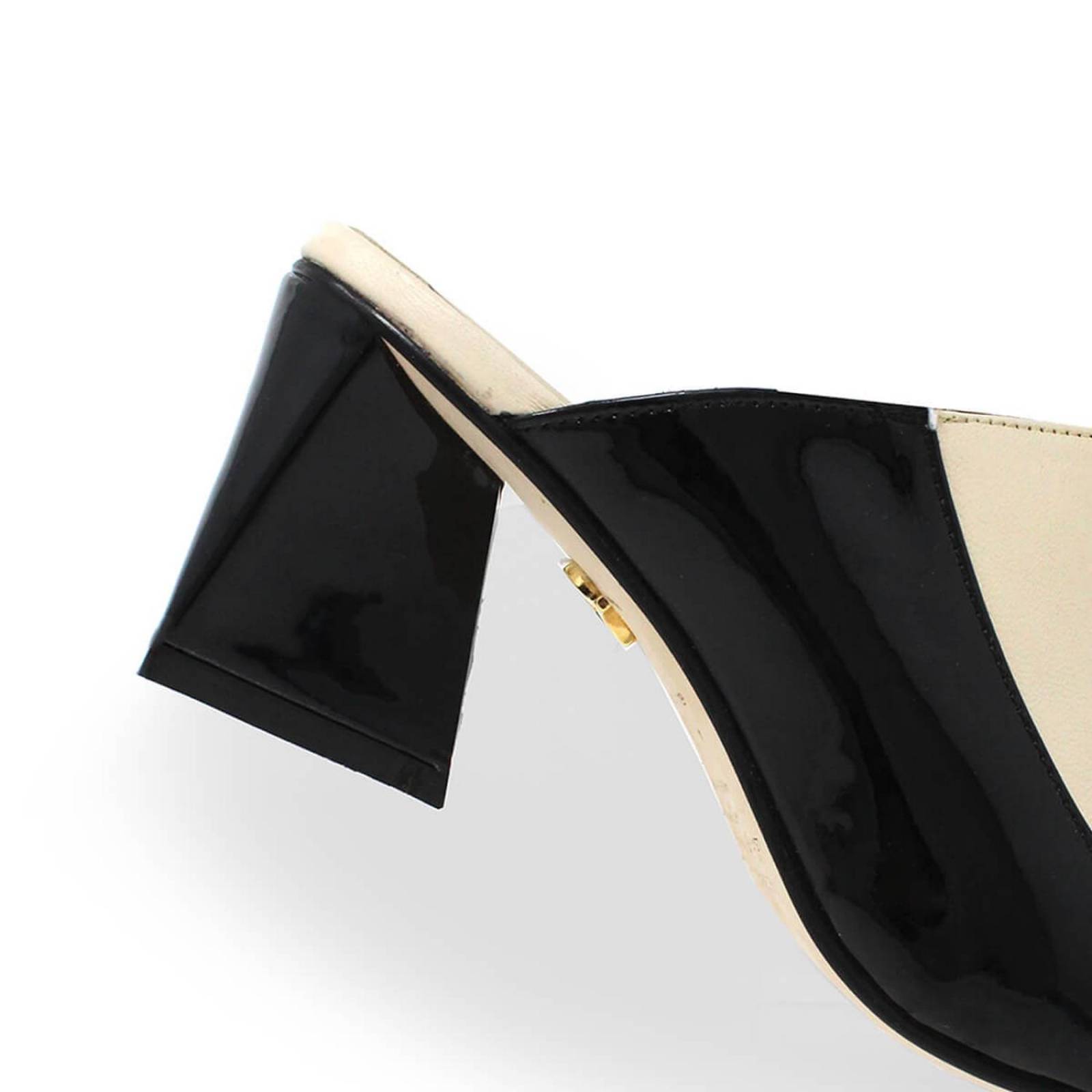 MONTE CARLO 50 - Negro y Latte Regina Romero Zapato Zapatilla Tacon Bajo Para Dama en Piel 