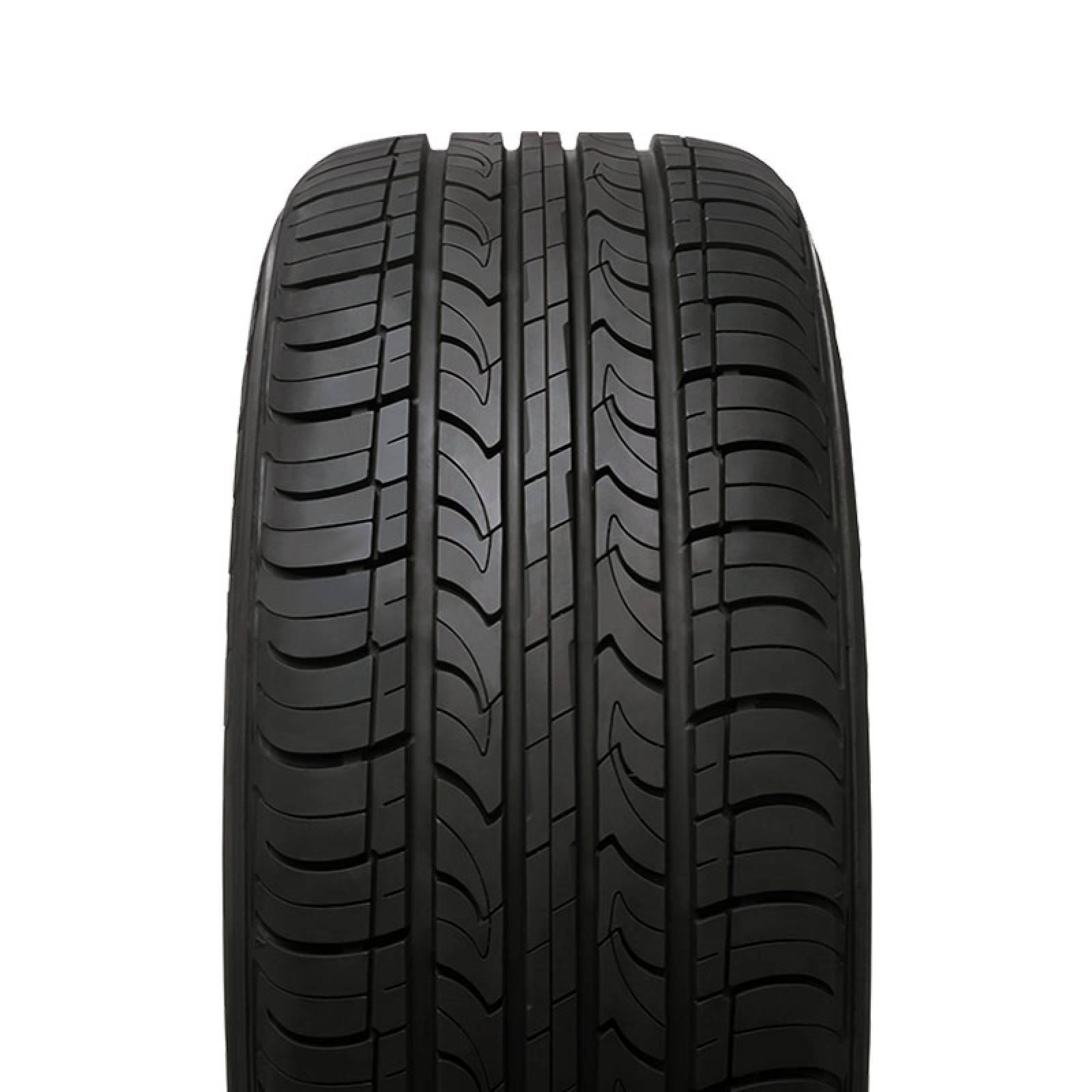 LLANTAS 235 55 R17 NEXEN CP672 99V