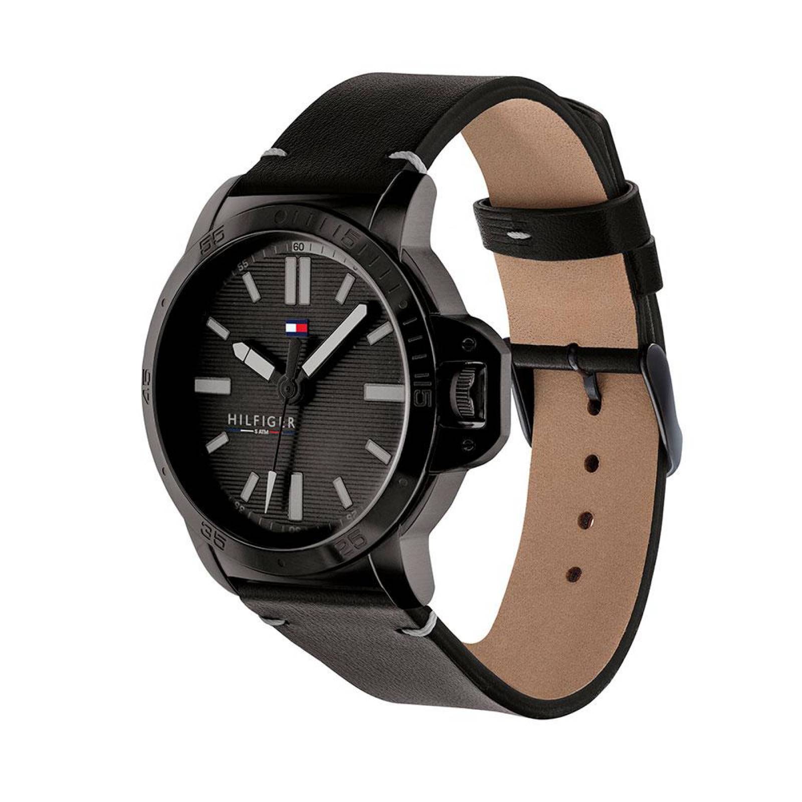 Reloj Tommy Hilfiger Hombre Men'S Diver Negro 1791592 - S007 