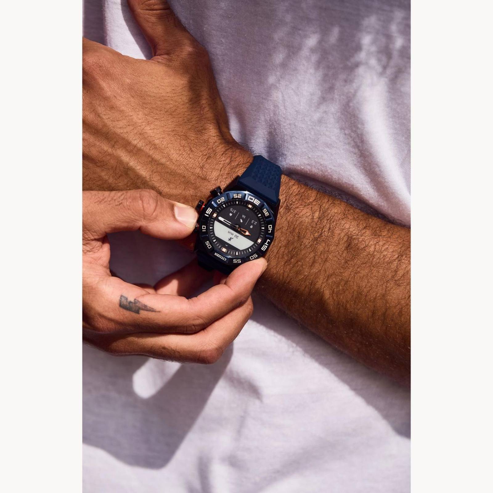 Reloj Smartwatch Citizen Quartz CZ Smart JX1008-01E Hombre 