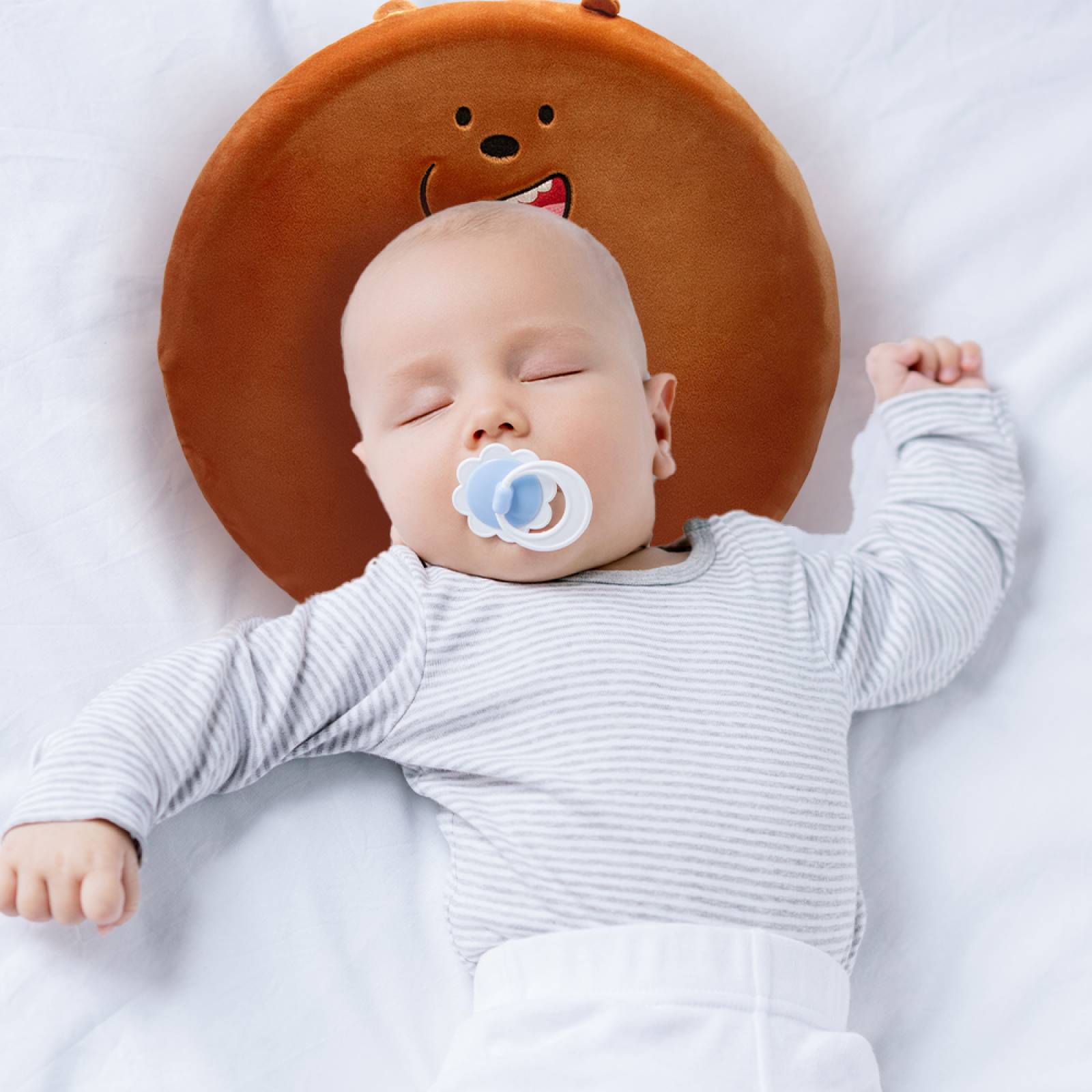 Miniso Cojín Circular We Bare Bears Pardo 40 cm