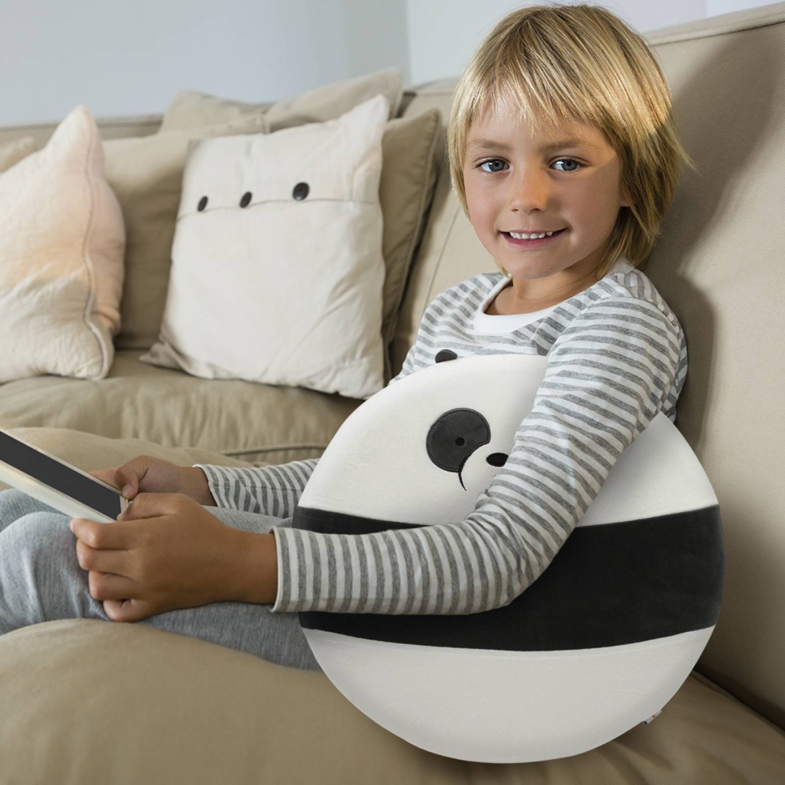 Miniso Cojín Circular We Bare Bears Panda 40 cm