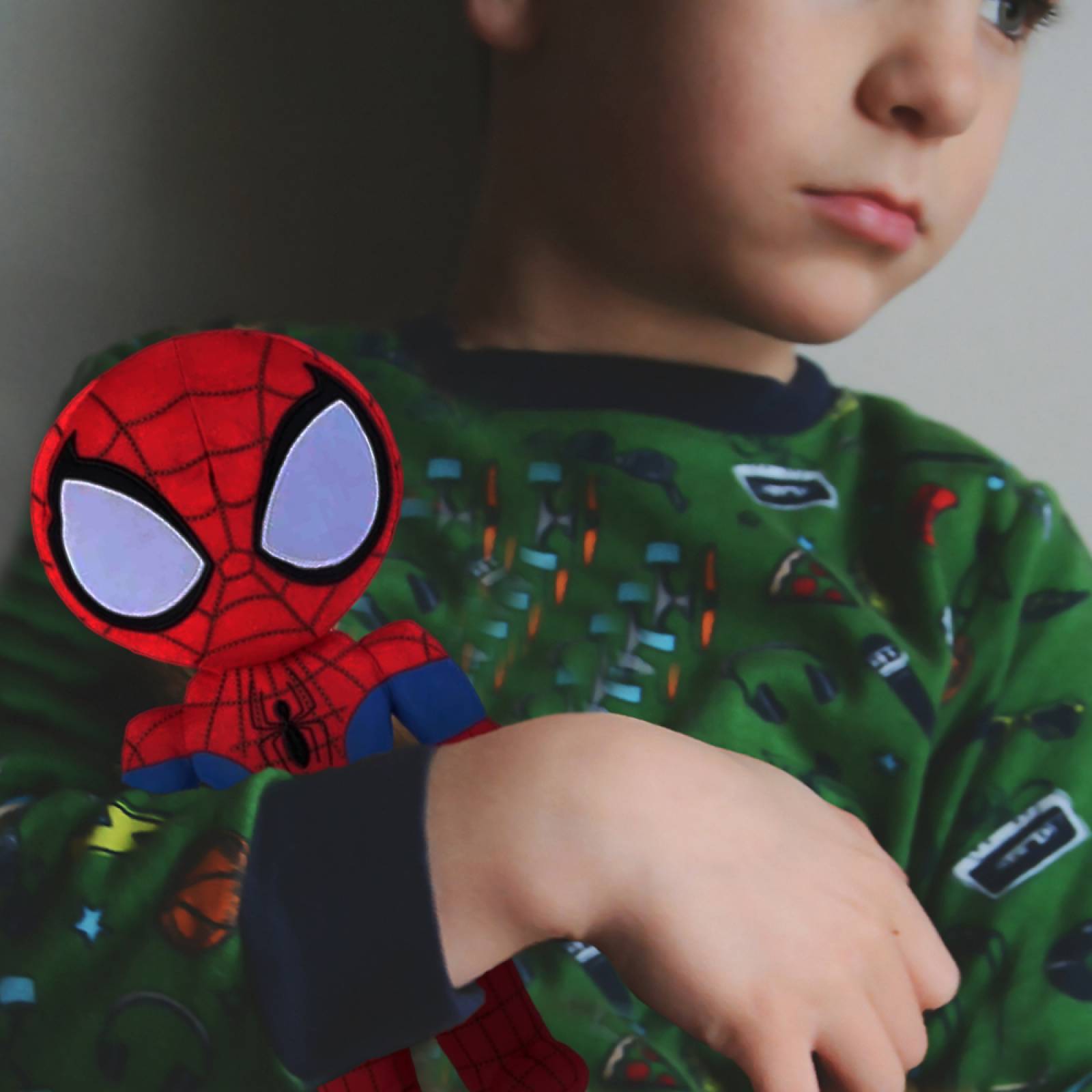 Miniso Peluche Marvel Spiderman De Pie 36 cm