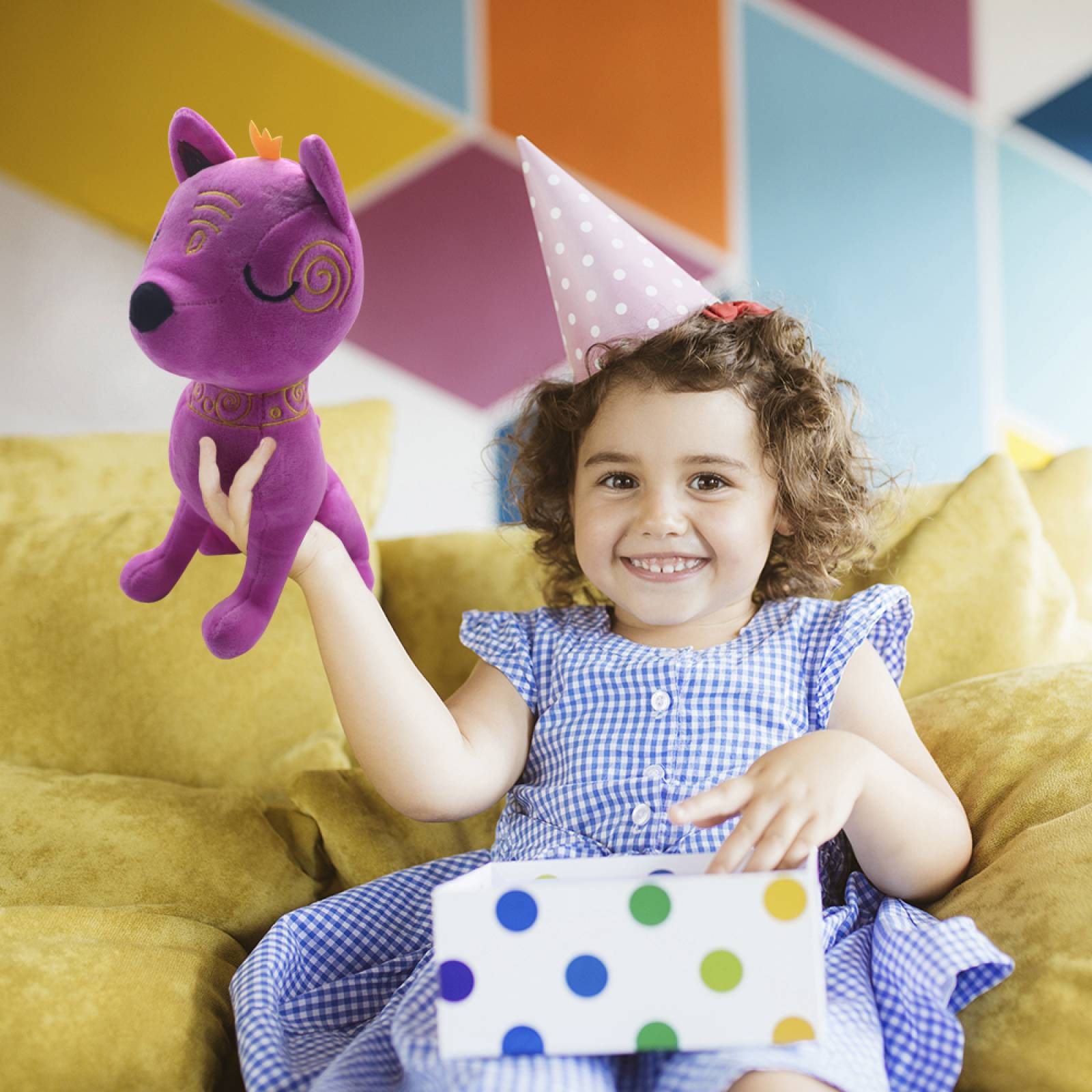 Miniso Peluche  Xico Series Xico Sentado  Fucsia 28 cm