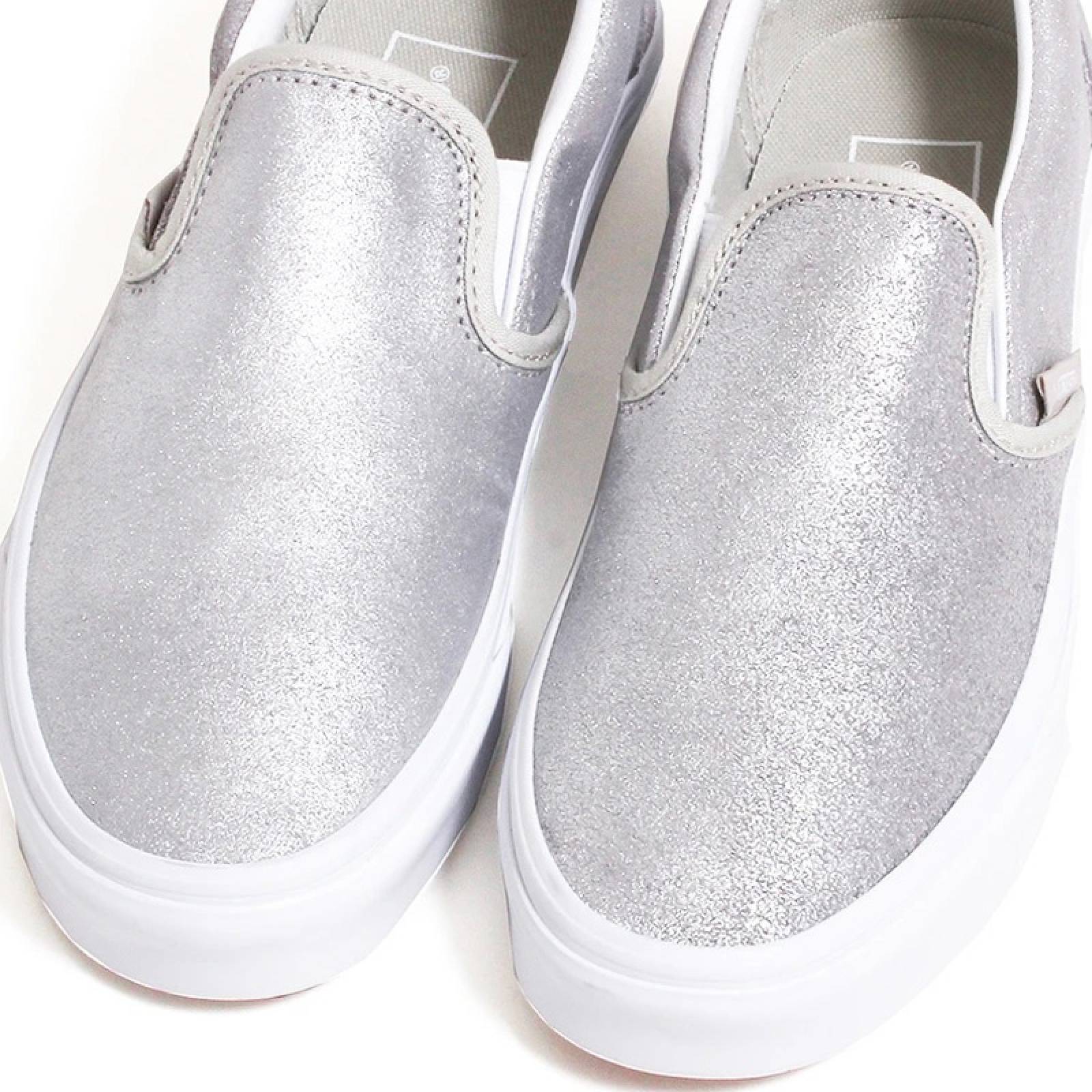 TENIS VANS - UA CLASSIC SLIP-ON SILVER/SILVER