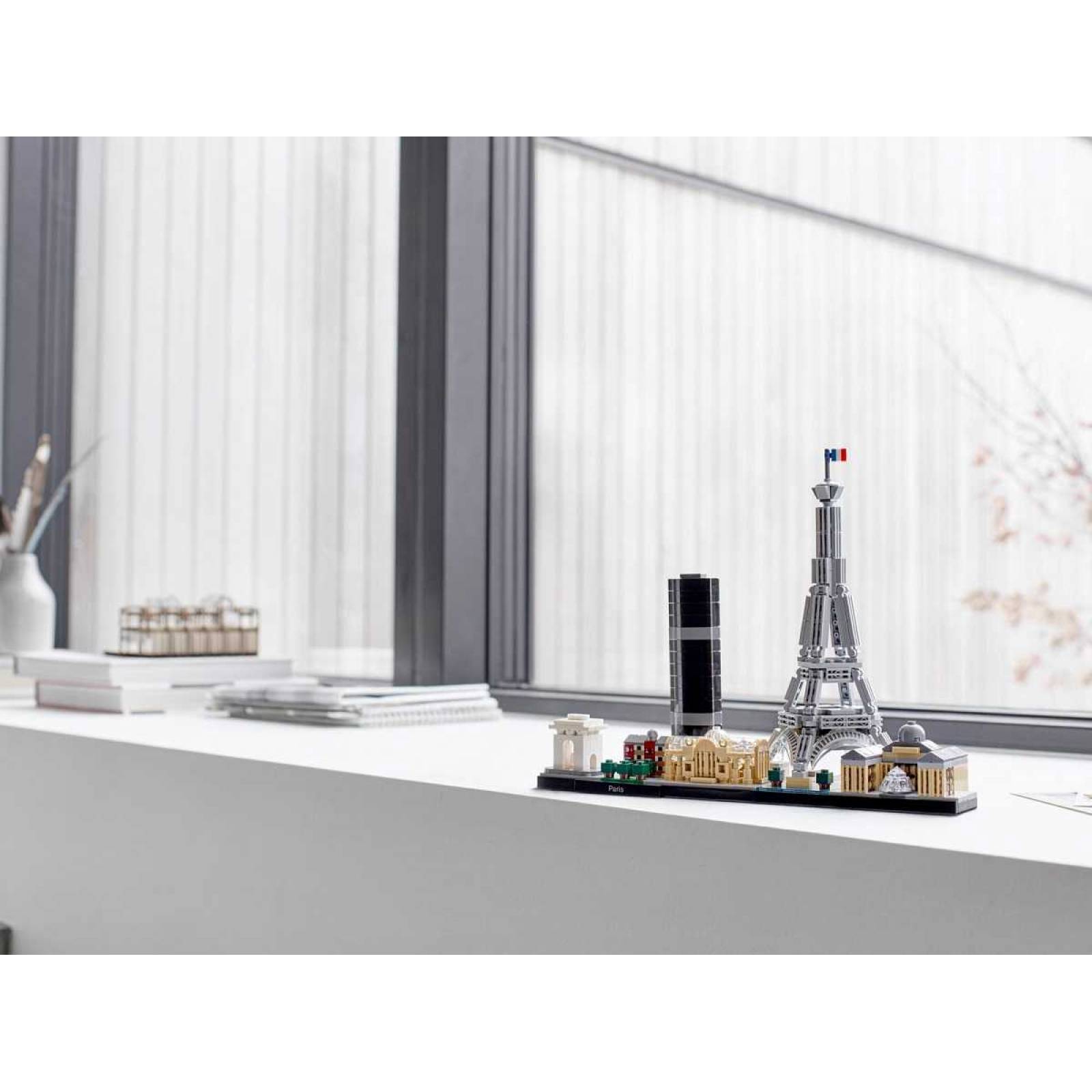 LEGO Architecture Paris