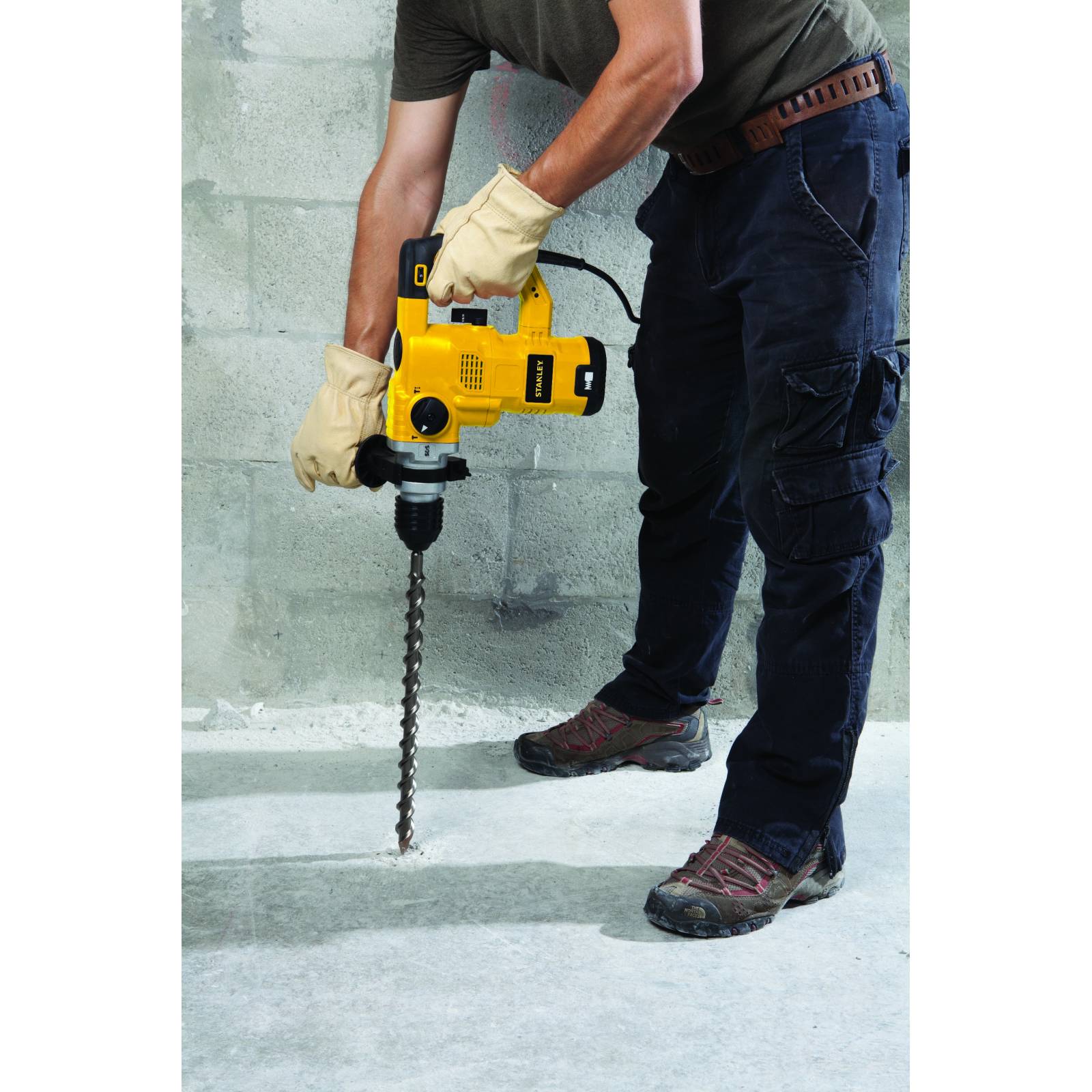 Rotomartillo SDS 3 Modos 1250W STANLEY STHR1232K B3