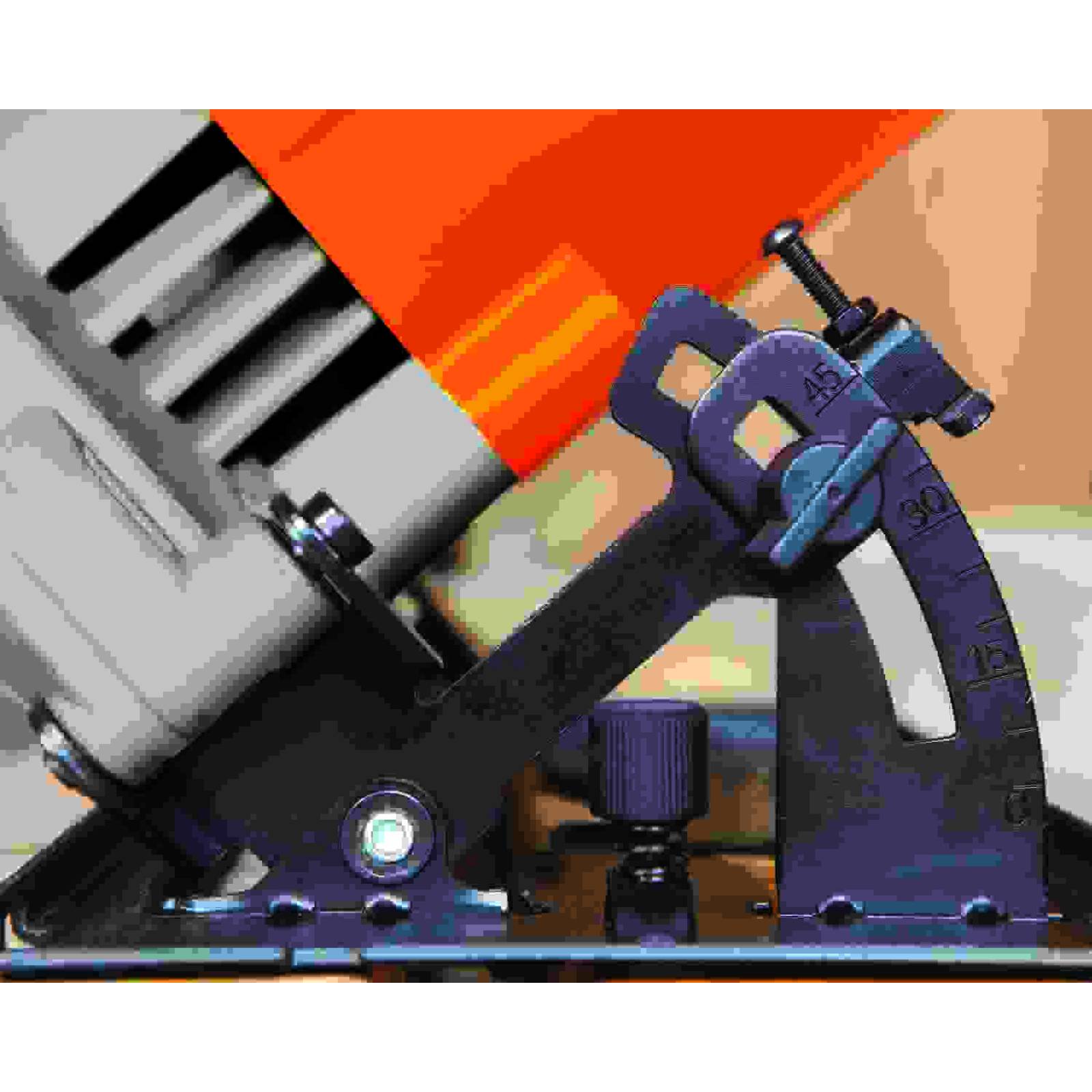 Sierra Circular 7  1 4in  BLACK DECKER CS1024 B3 1500W