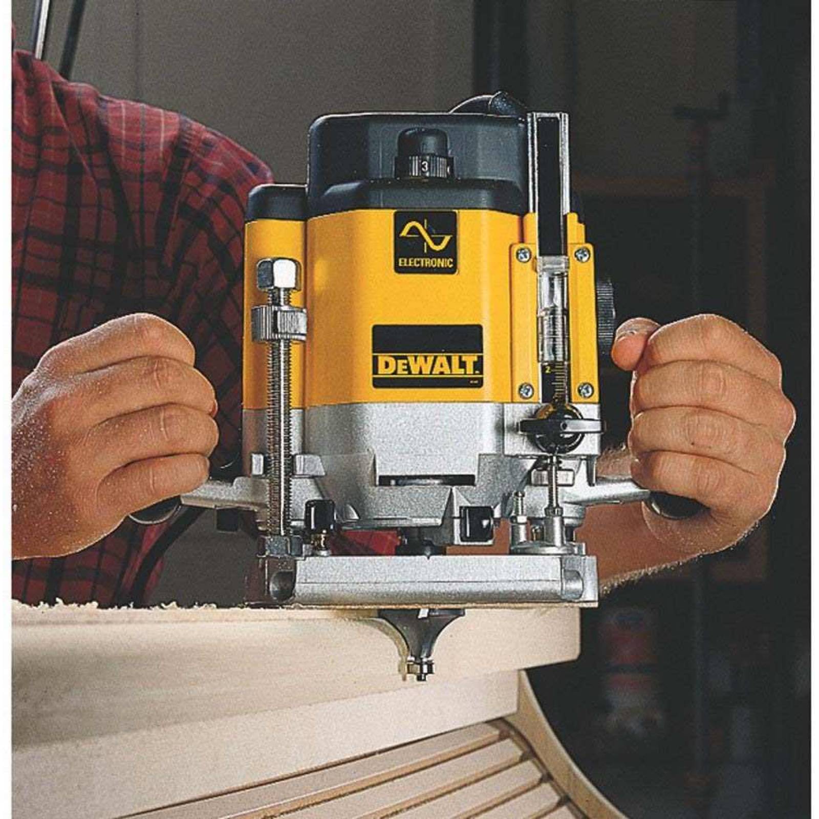 Router Fresadora DEWALT DW625 3 1 4 HP 1850W