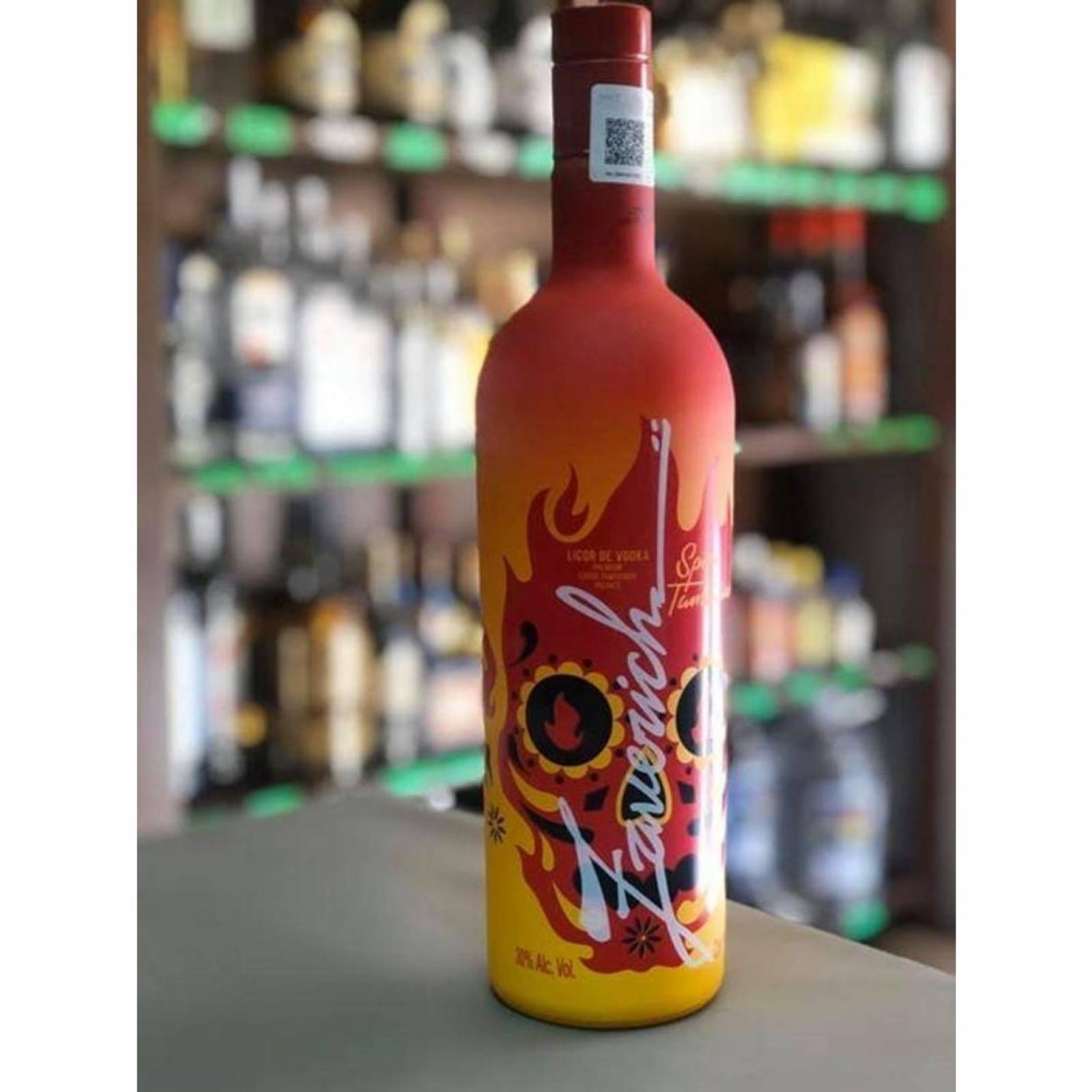 Licor de Vodka Zaverich Spicy Tamarindo 1 L 