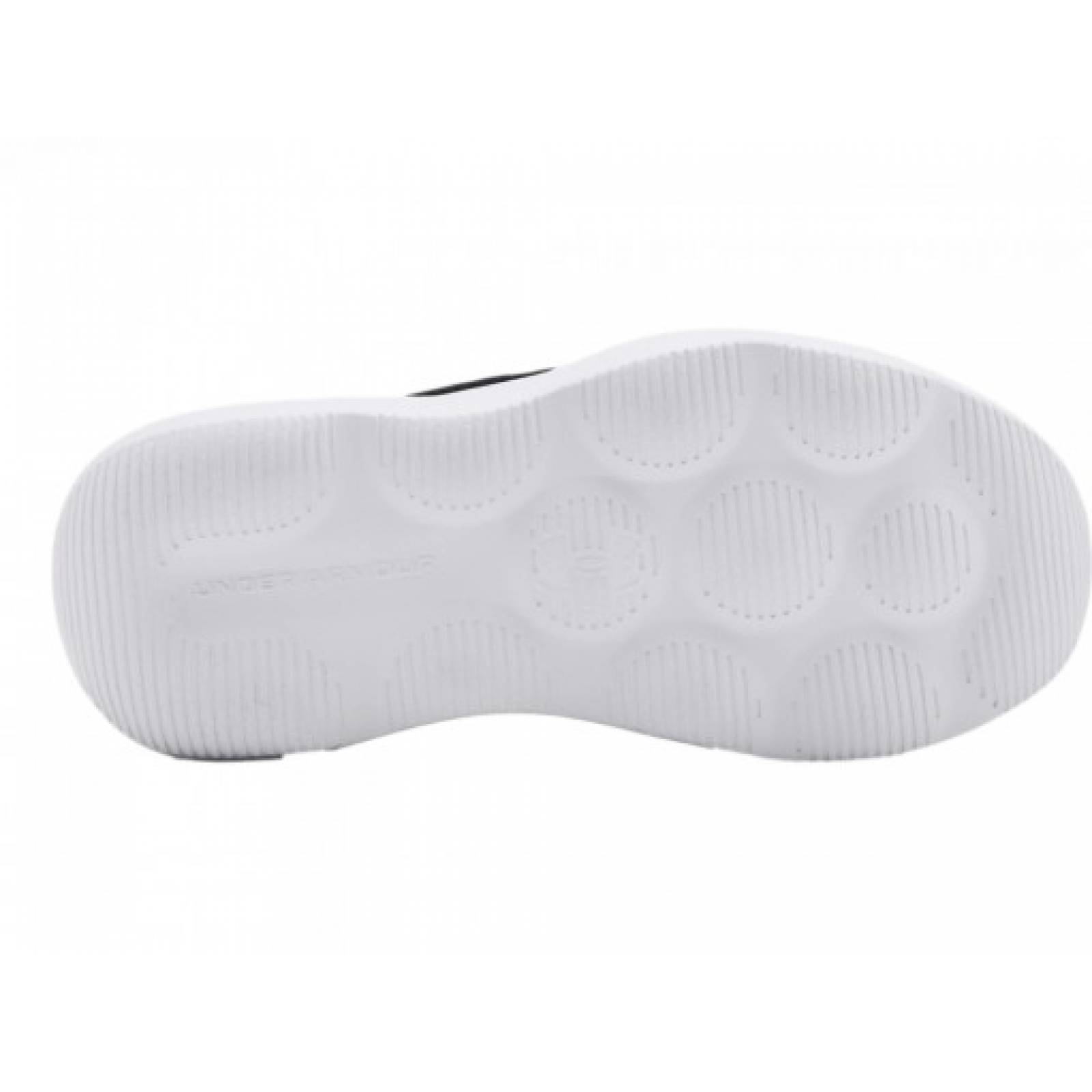 Tenis UNDER ARMOUR 3 024211 001 BLK UA BPS RUNPLAY  17 23 NIÑOS
