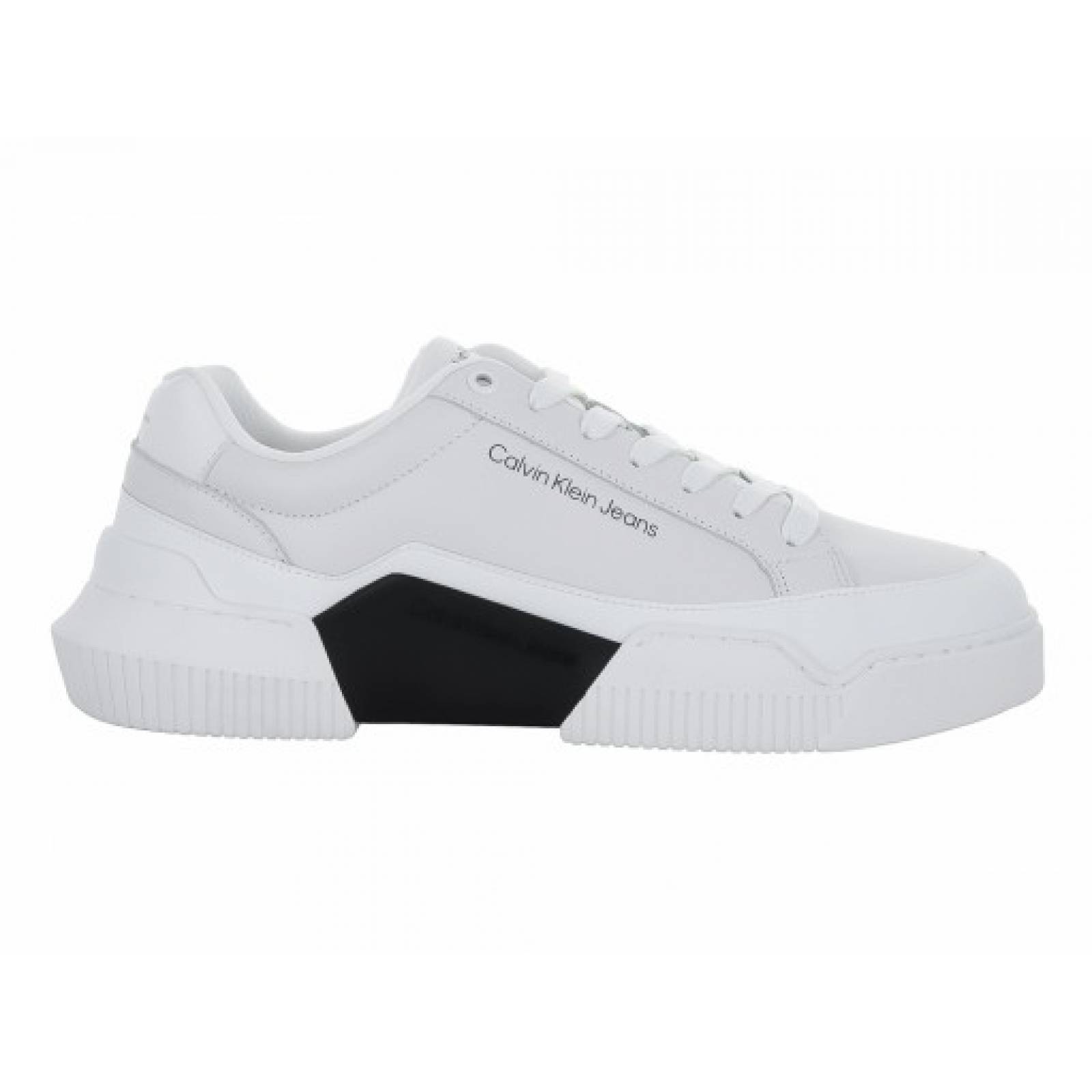TENIS CALVIN KLEIN YM0Y M00875 01W BLANCO CHUNKY CUP 2 0 LOW LTH IN SAT  25 0   30 0 Hombre