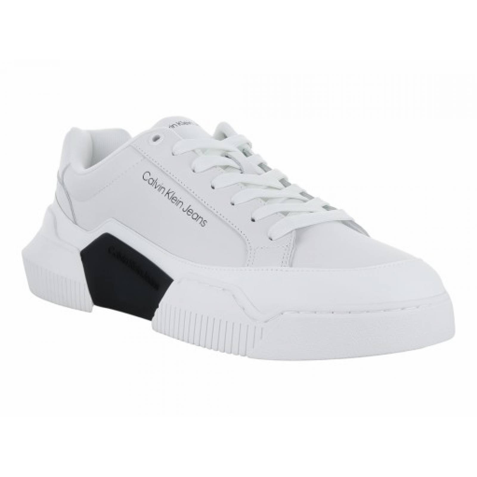 TENIS CALVIN KLEIN YM0Y M00875 01W BLANCO CHUNKY CUP 2 0 LOW LTH IN SAT  25 0   30 0 Hombre