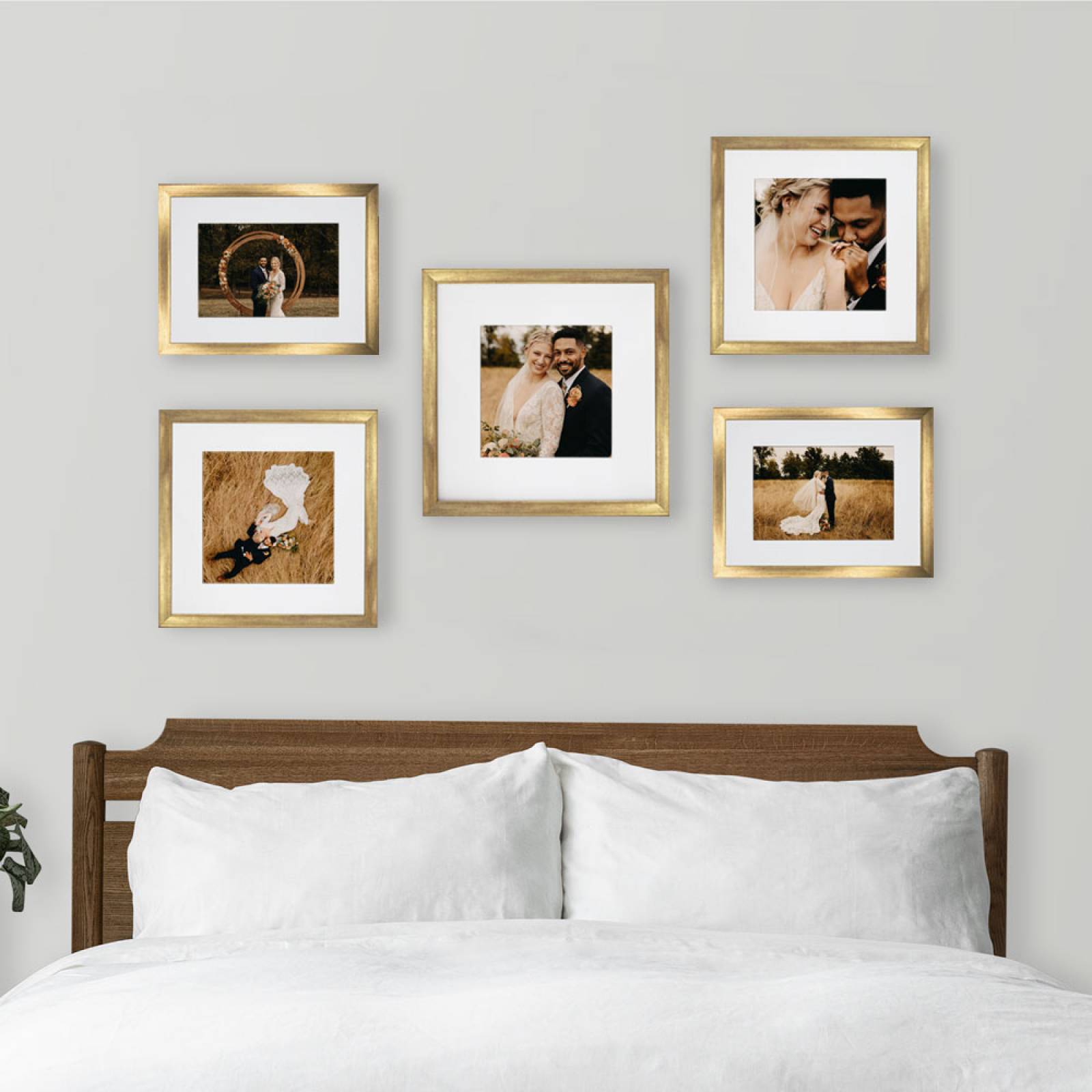 Set de 5 Marcos Decorativos con Marco Dorado con cristal y marialuisa