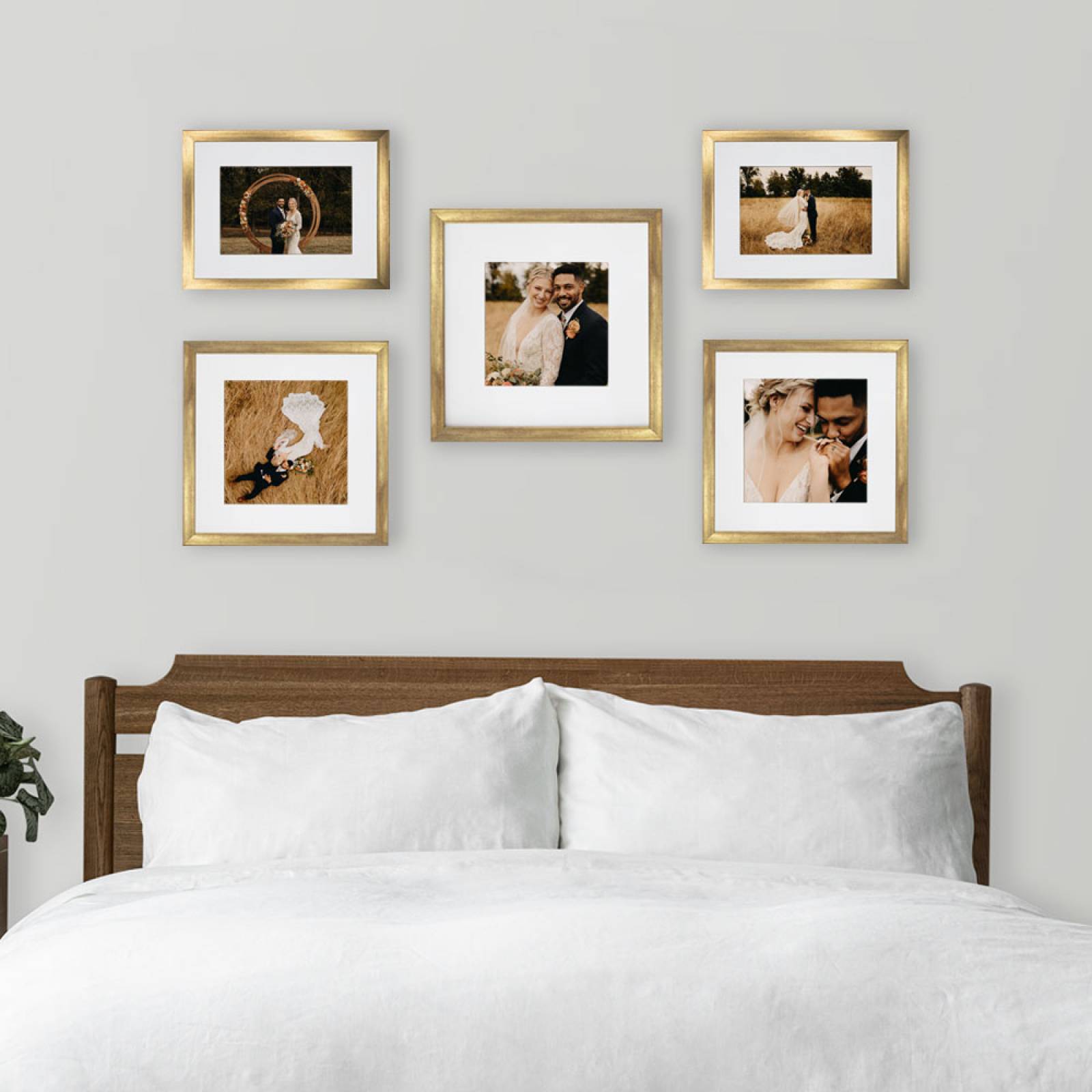 Set de 5 Marcos Decorativos con Marco Dorado con cristal y marialuisa