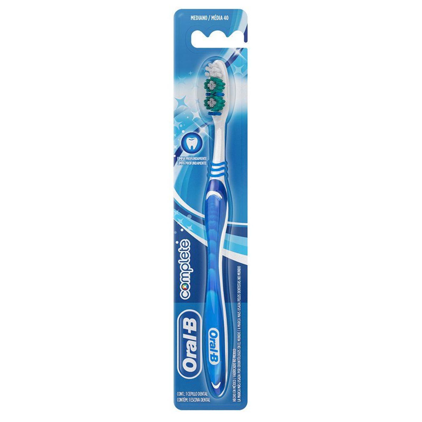 CEPILLO DENTAL ORAL- B 40 COMPLETE MEDIANO 