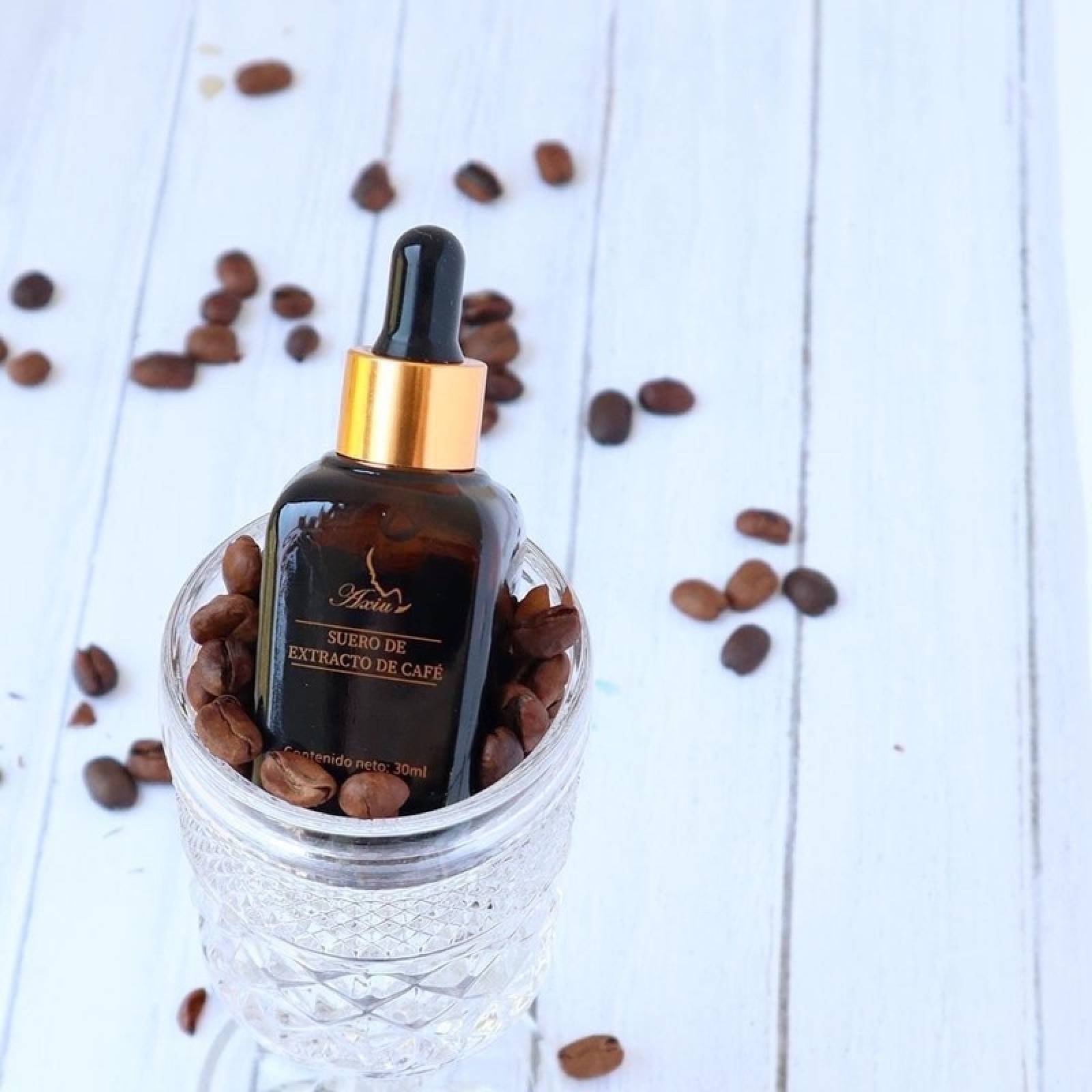 Serum de Extractó De Café Antioxidante Aclarante