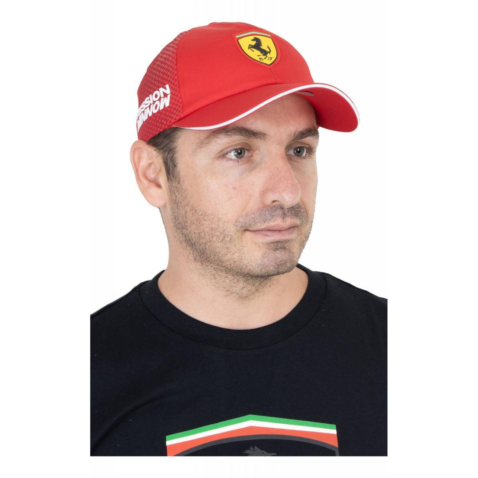 Gorra Scuderia Ferrari Sebastian Vettel Roja F1 2020 