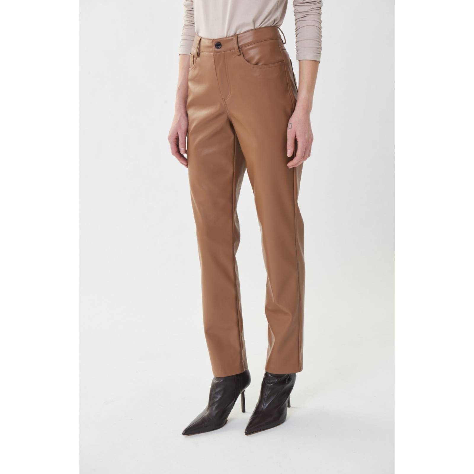 Pantalon de piel sintética Joseph Ribkoff 223921