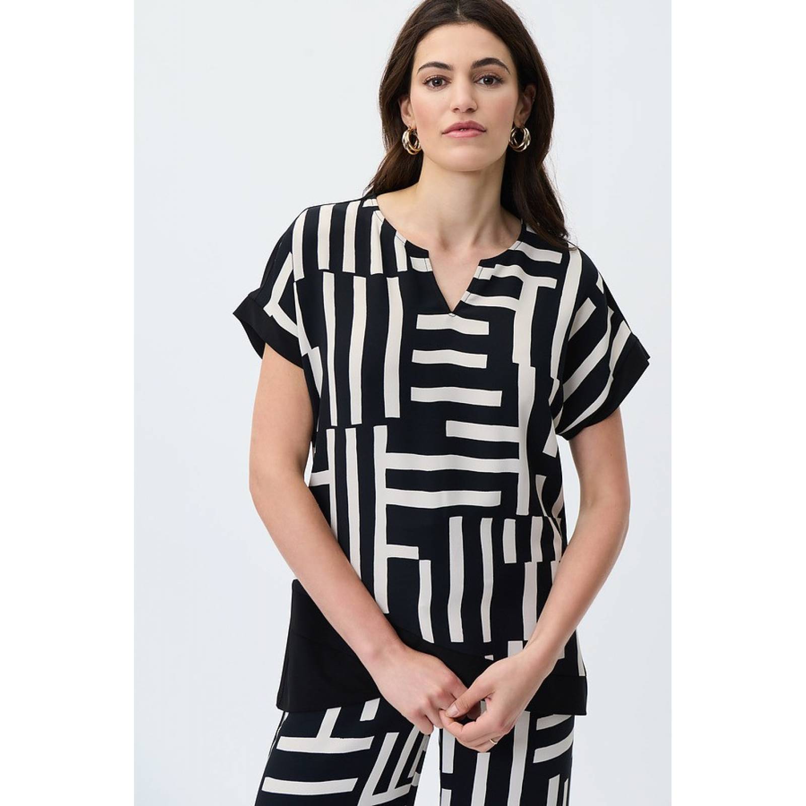 Blusa con Estampado Geométrico Joseph Ribkoff 231157 