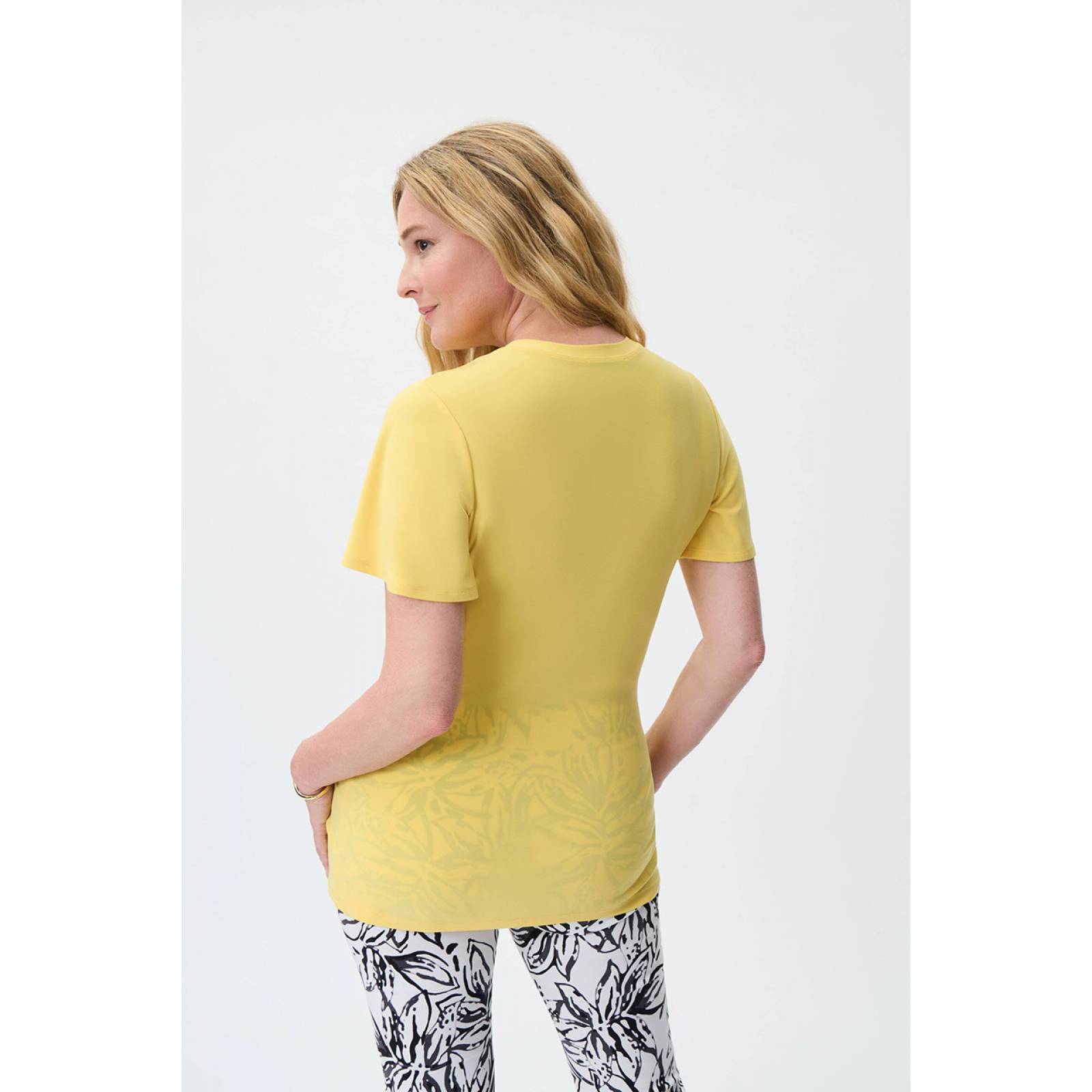 Blusa Cuello Redondo Manga Corta Joseph Ribkoff 231120