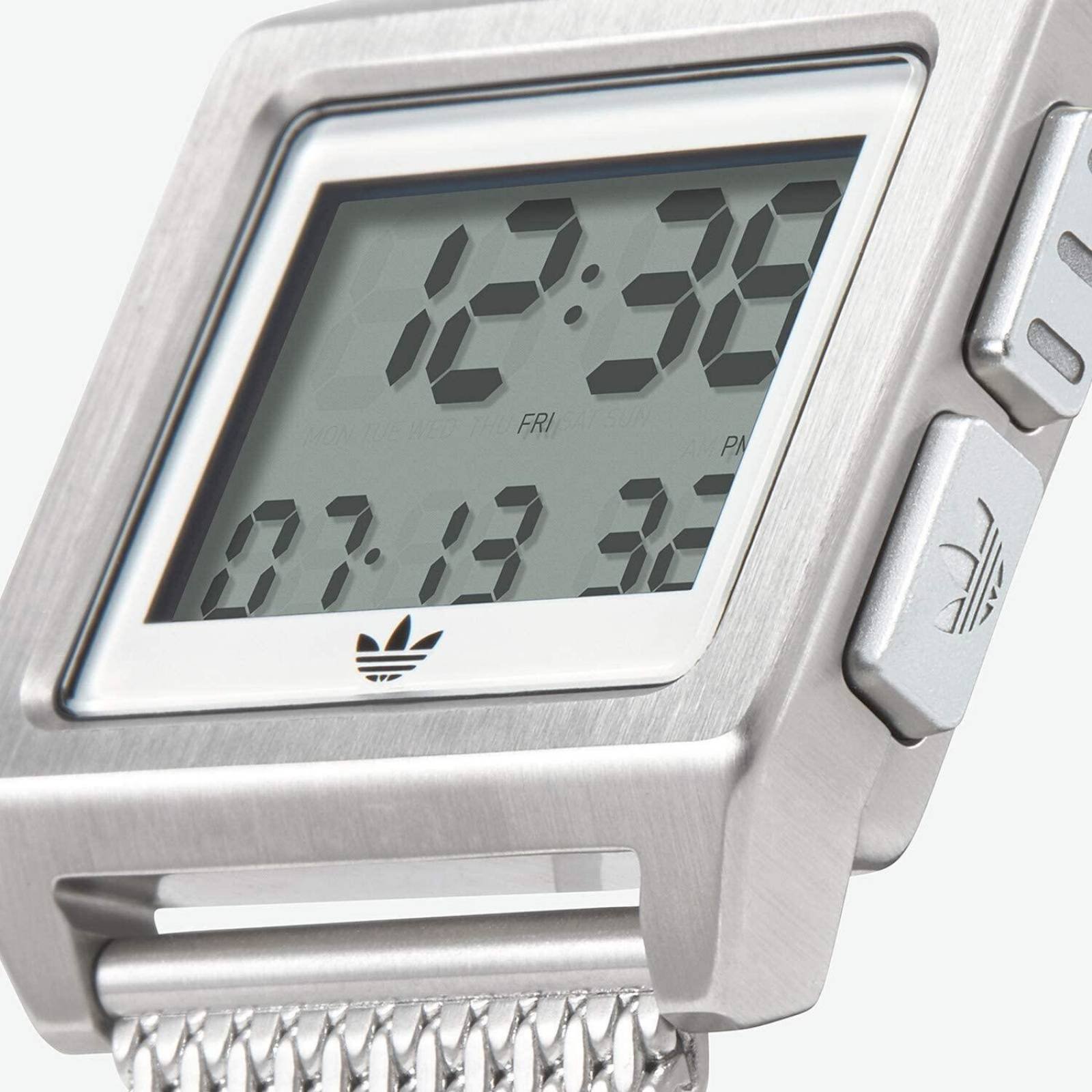 Reloj Adidas Unisex Archive M1 Plata Z01-3244 