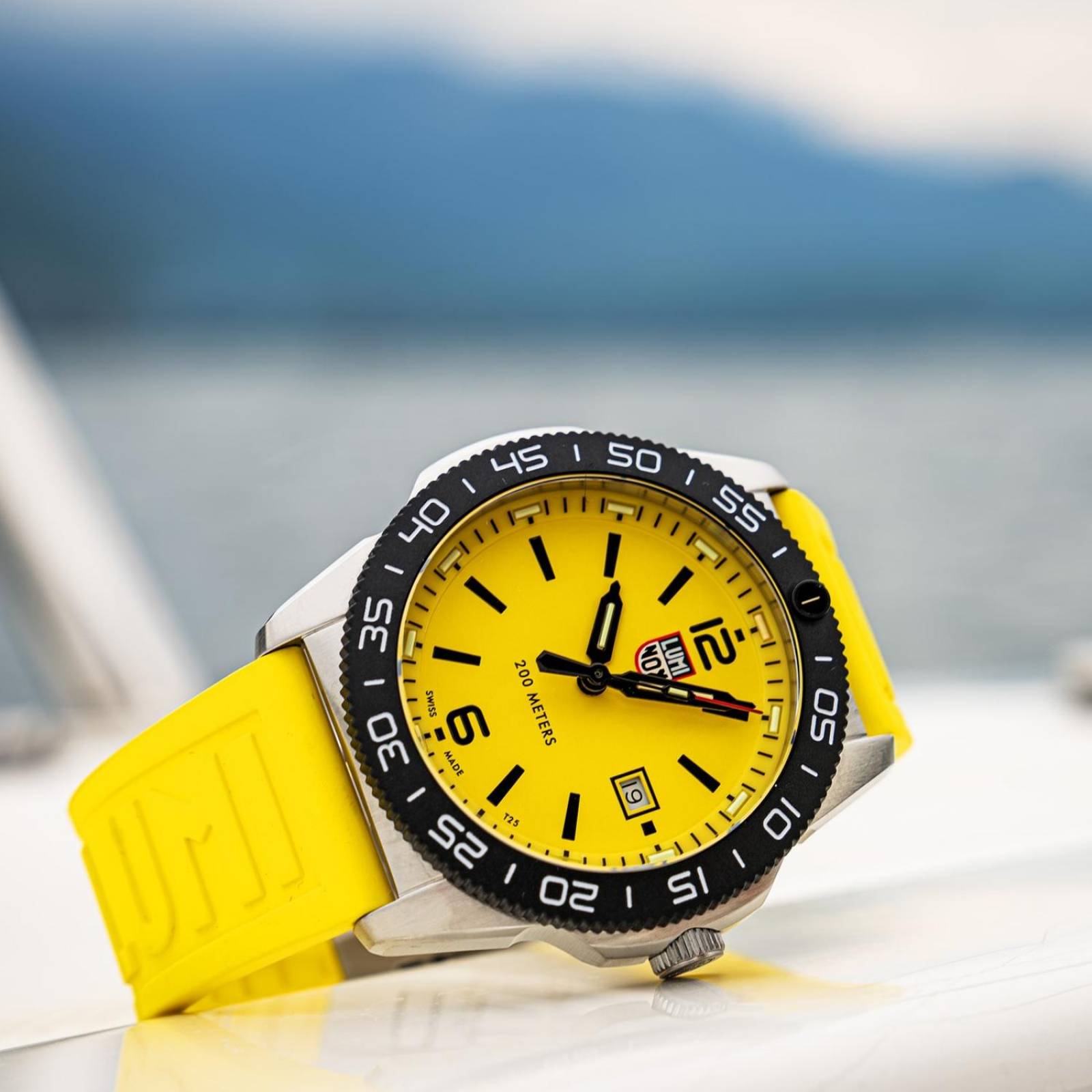 Reloj de Pulsera Luminox Unisex XS.3125 Amarillo 