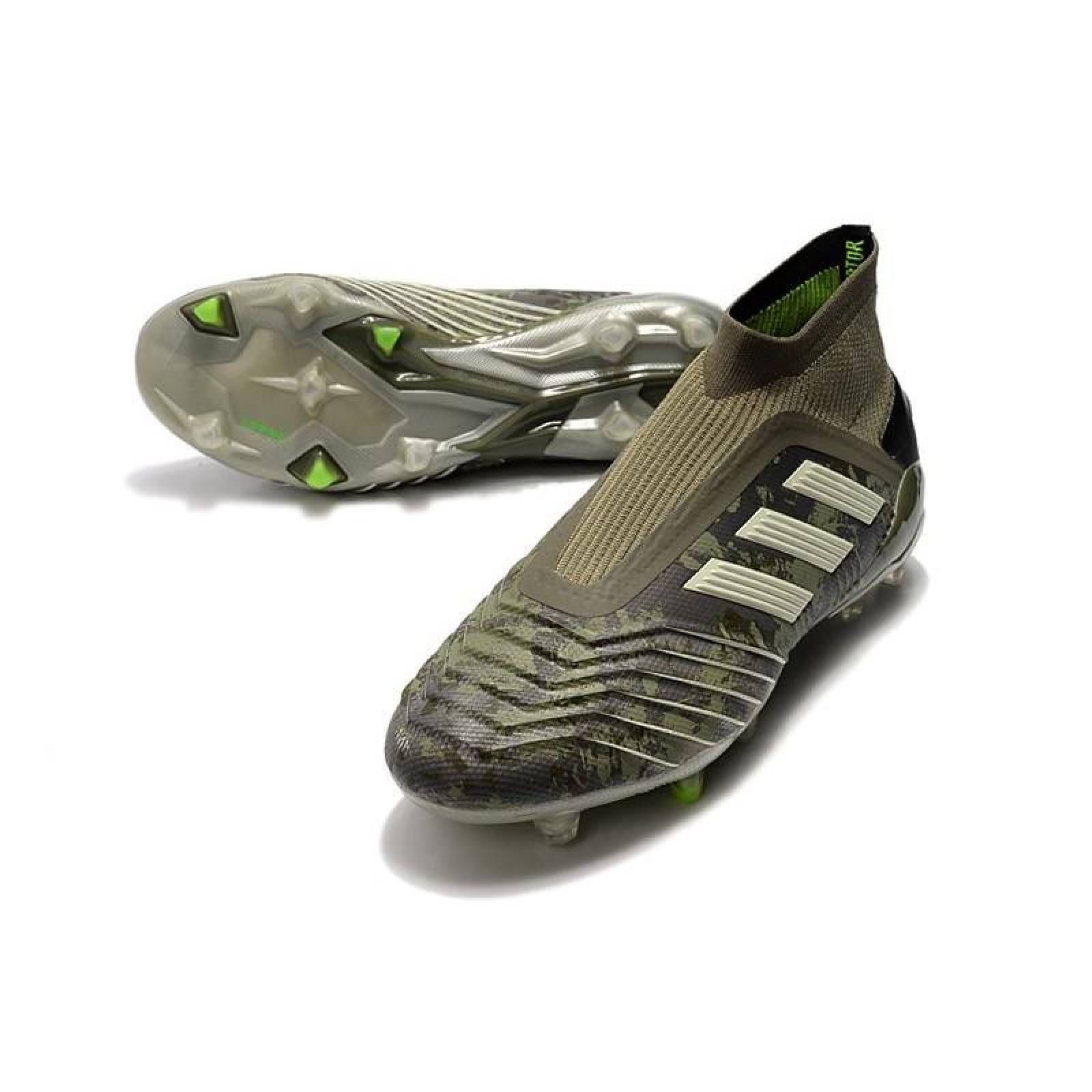 Tacos de Futbol Predator 19+ FG Camuflaje 