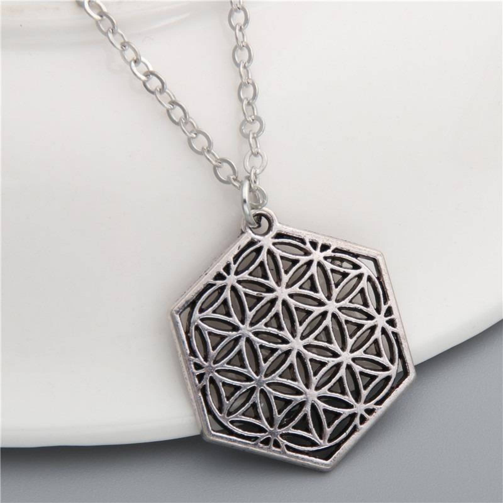 Collar Con Dije De Geometría Sagrada J-031 MODELO 6