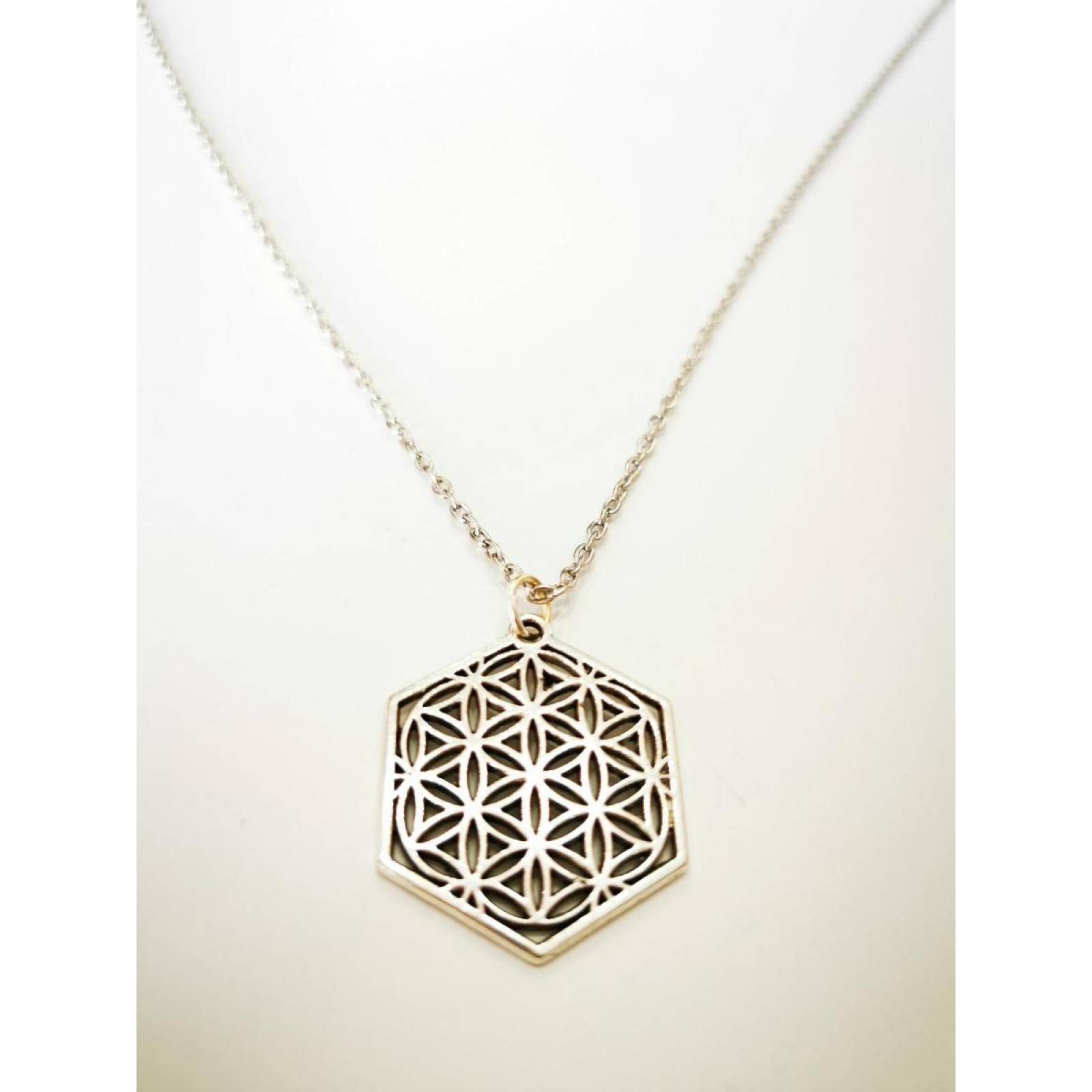 Collar Con Dije De Geometría Sagrada J-031 MODELO 6