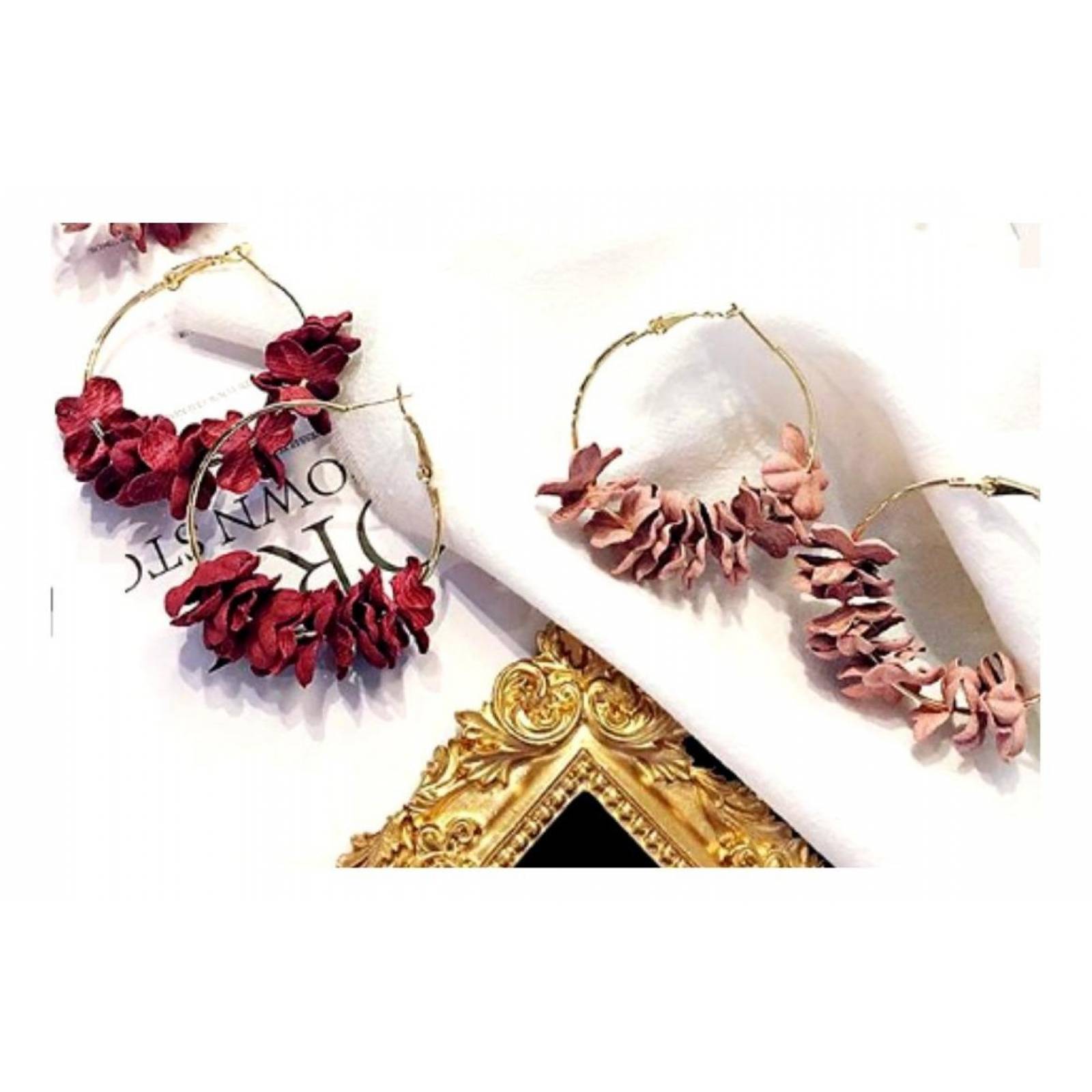 Arracadas Para Mujer De Flores J-010 GUINDA