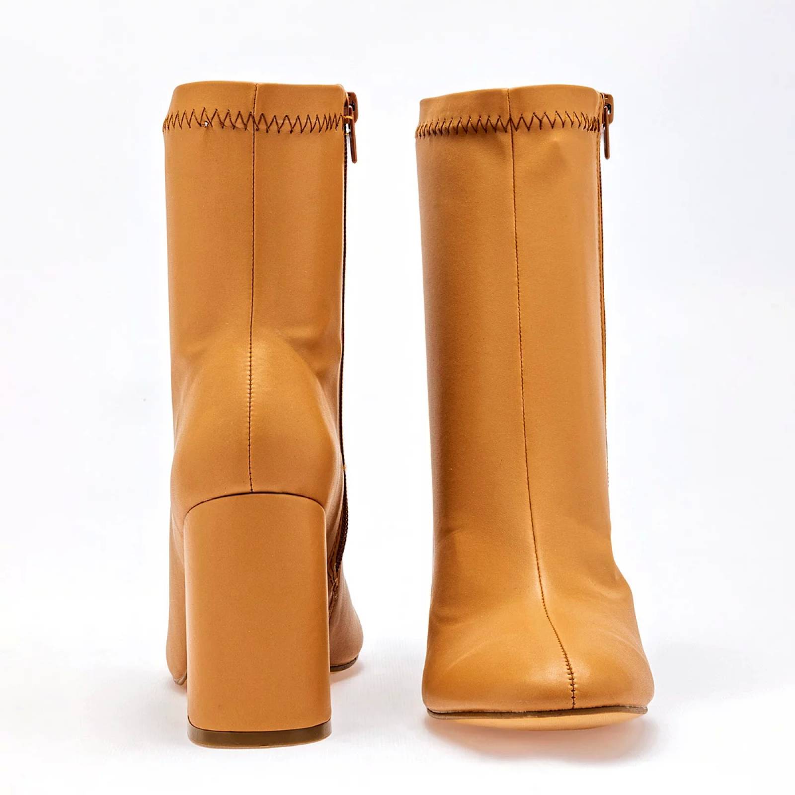 BOTIN DE PUNTA CON TACON CUADRADO Lady paulina 10505 Color CAMEL PARA Mujer Tx7