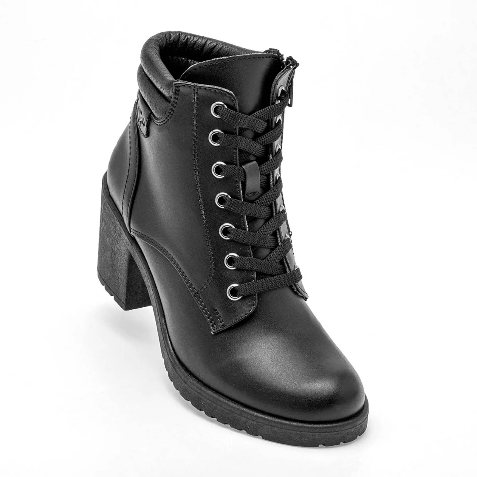 Botas con agujetas online y tacon