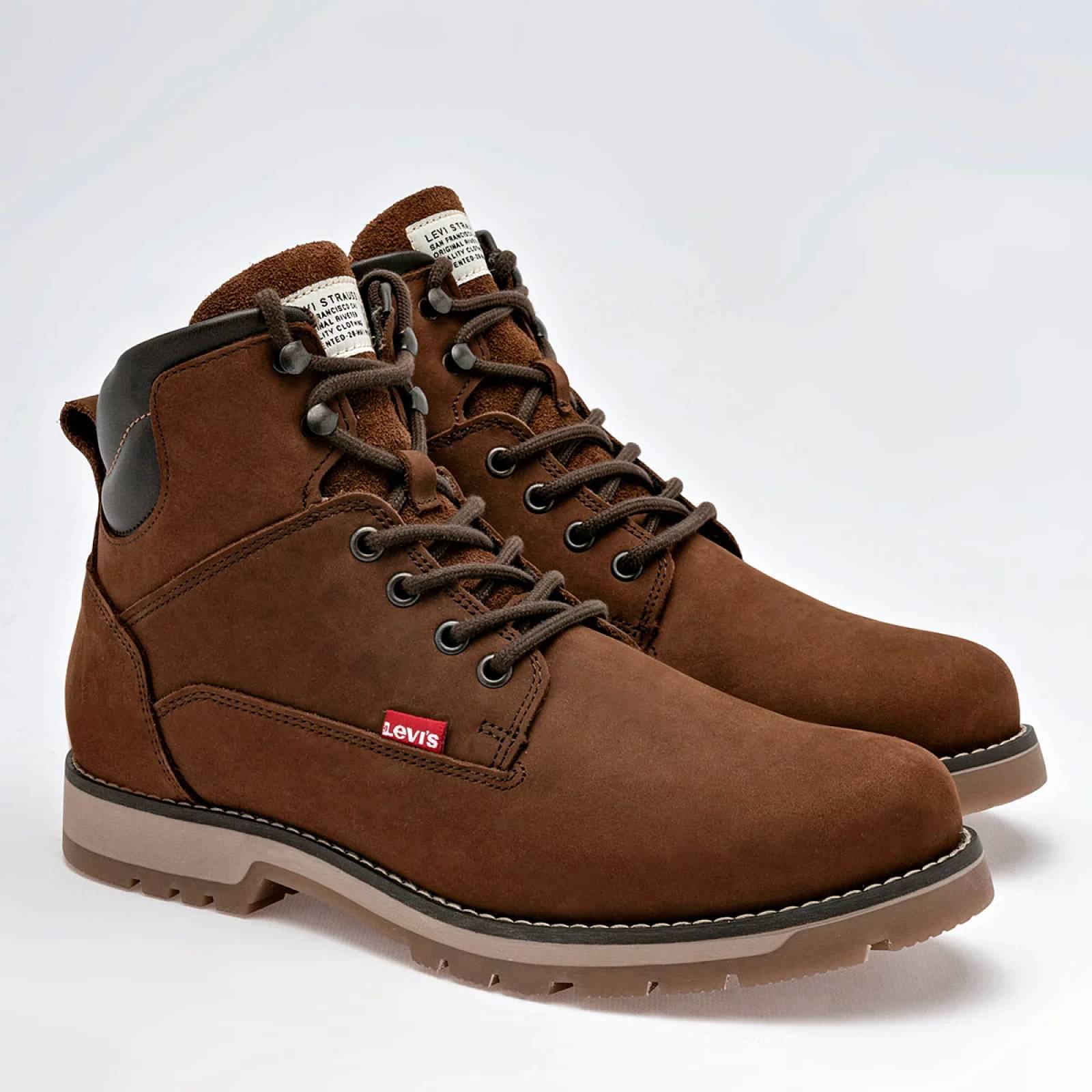 BOTA Levis L2122181 Color CAMEL PARA Hombre Tx7