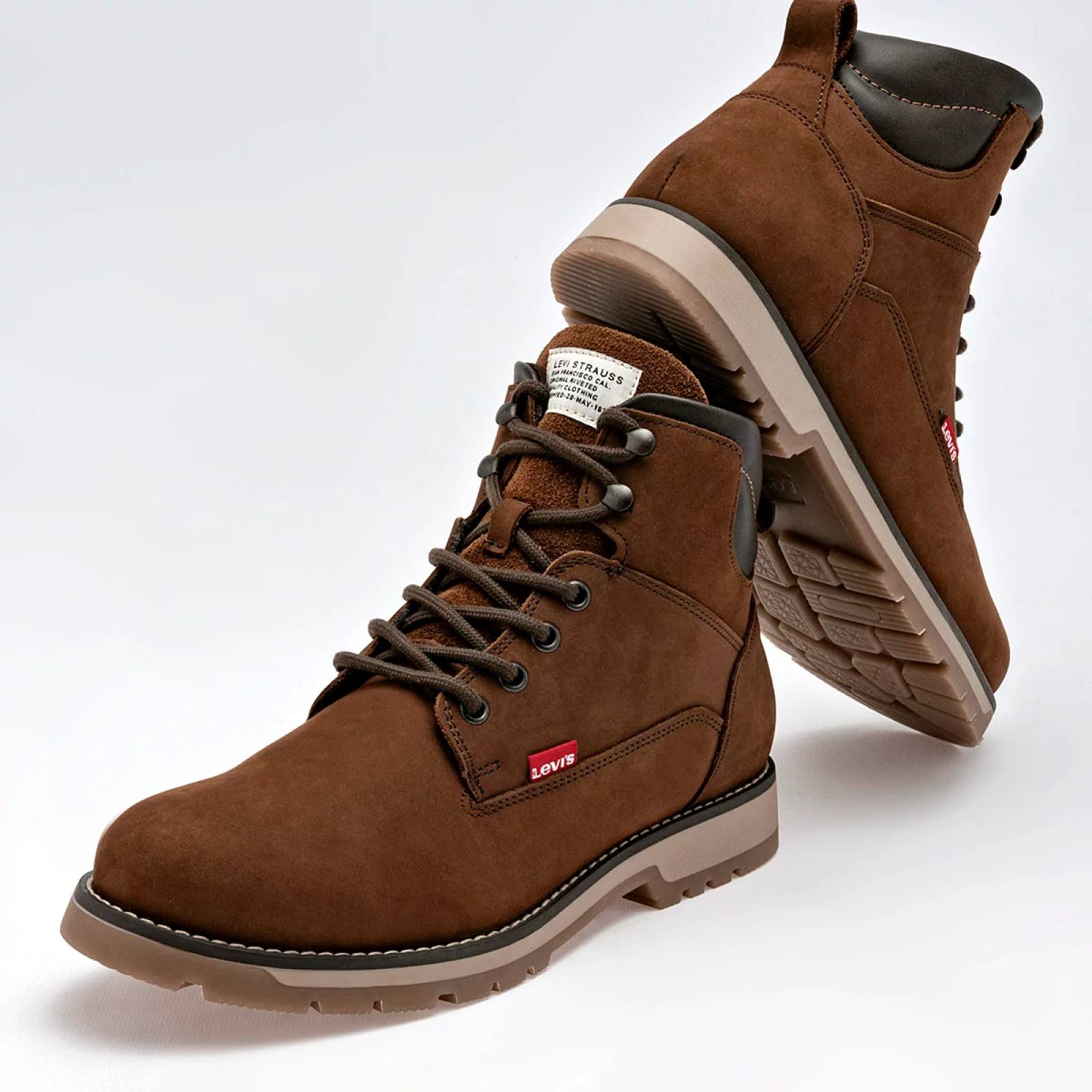 BOTA Levis L2122181 Color CAMEL PARA Hombre Tx7