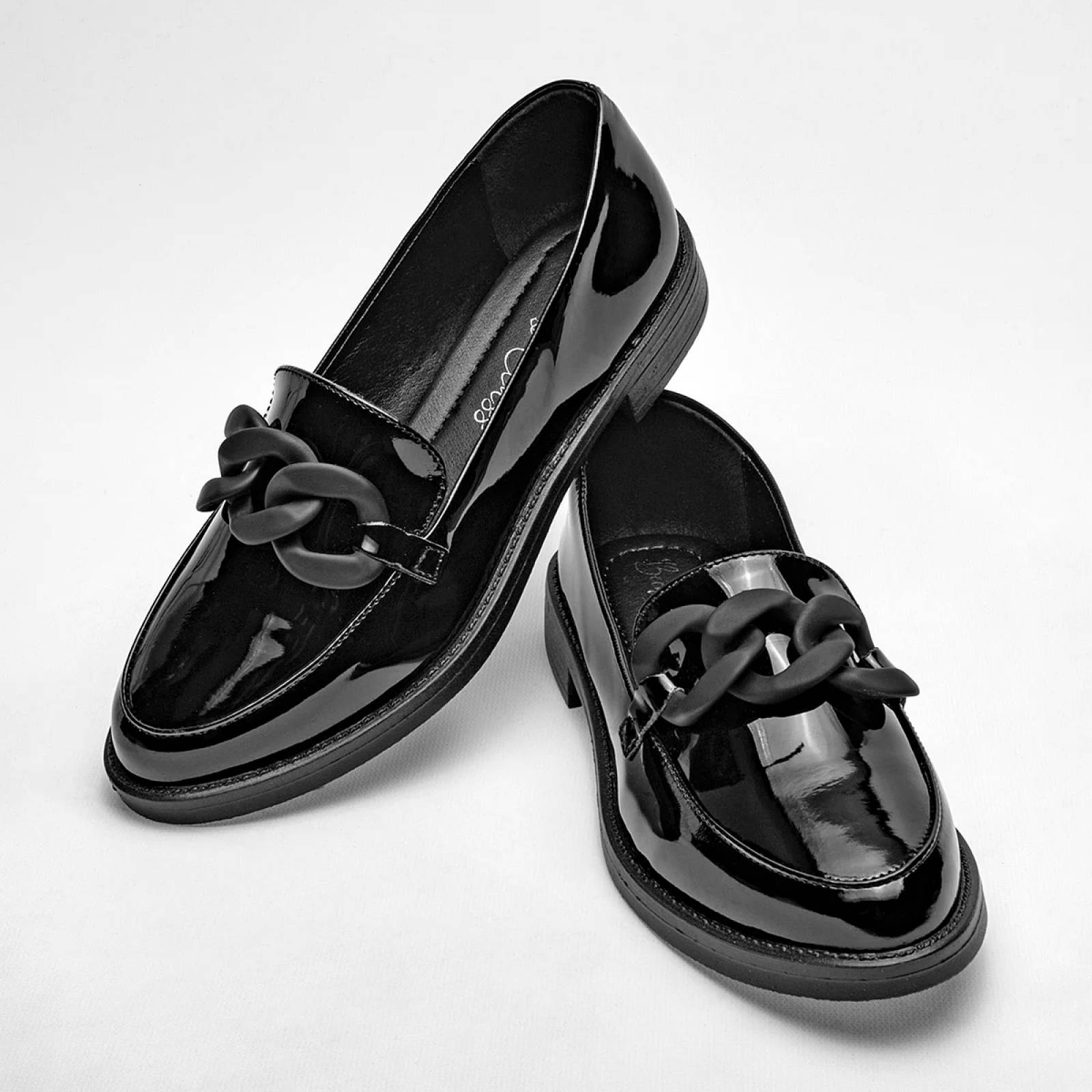 MOCASIN ESCOLAR CHAROL Been class 16496 Color Negro PARA Mujer Tx7