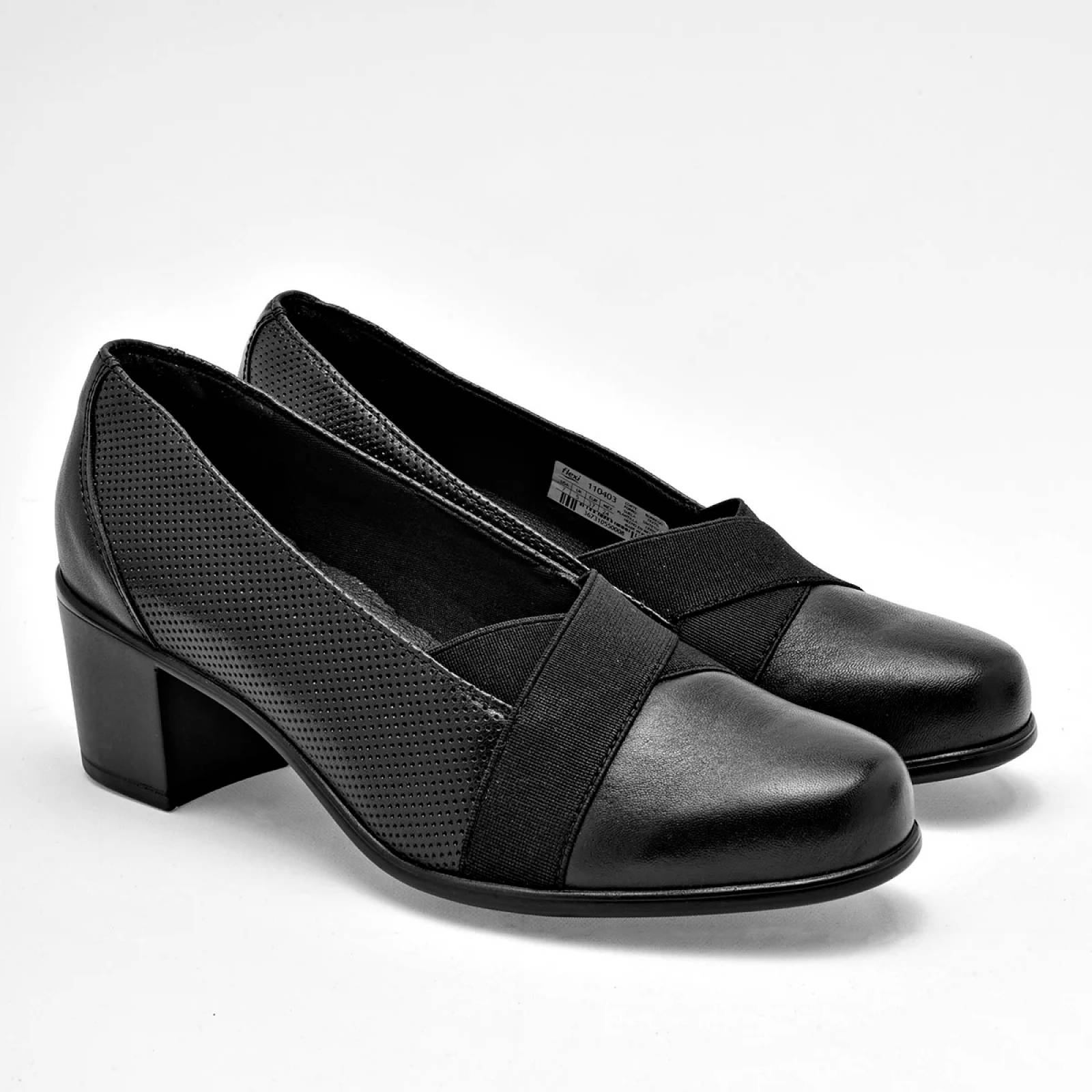 TACON CERRADO Flexi 110403 Color Negro PARA Mujer Tx7