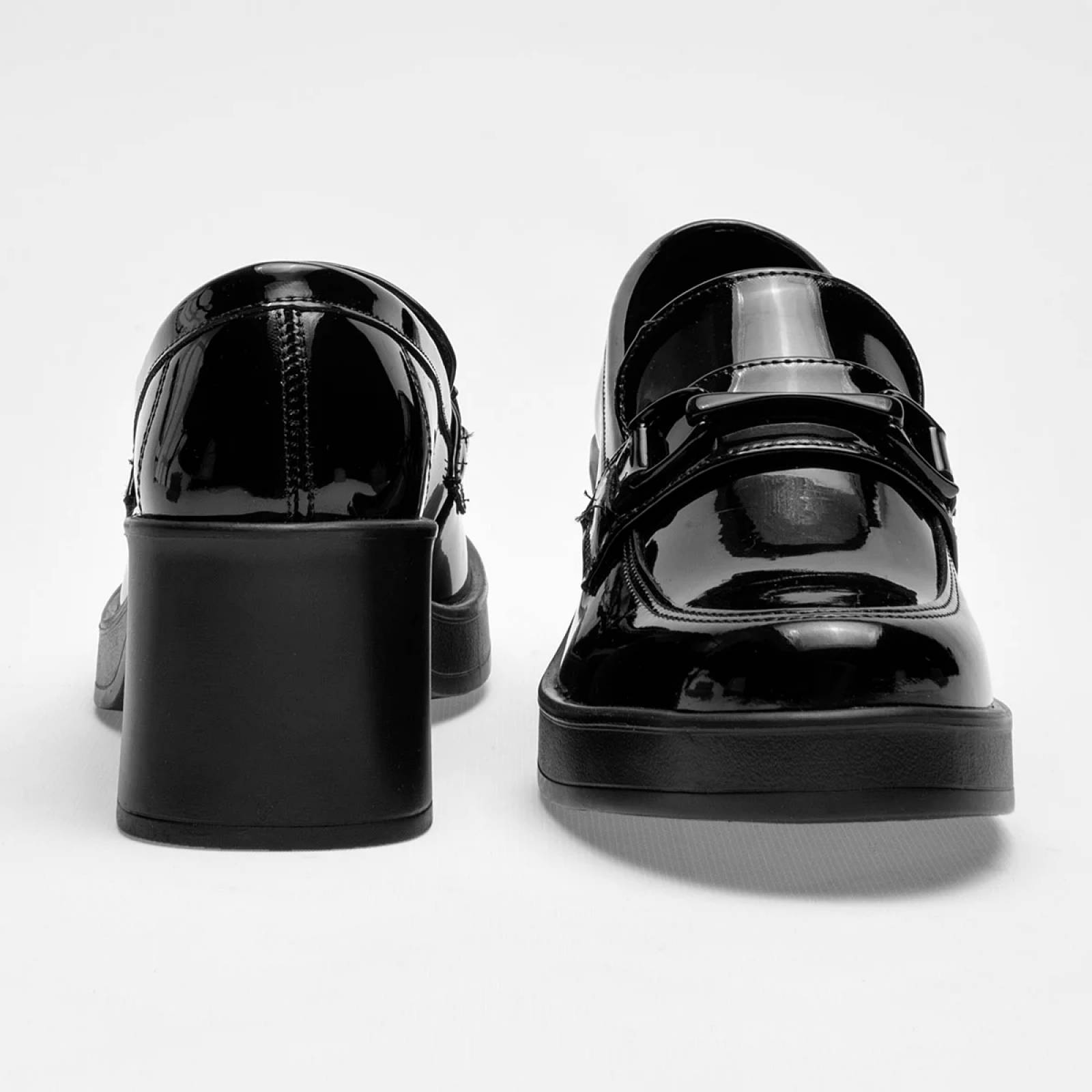 TACON CERRADO CHAROL Green love 93133 Color Negro PARA Mujer Tx7