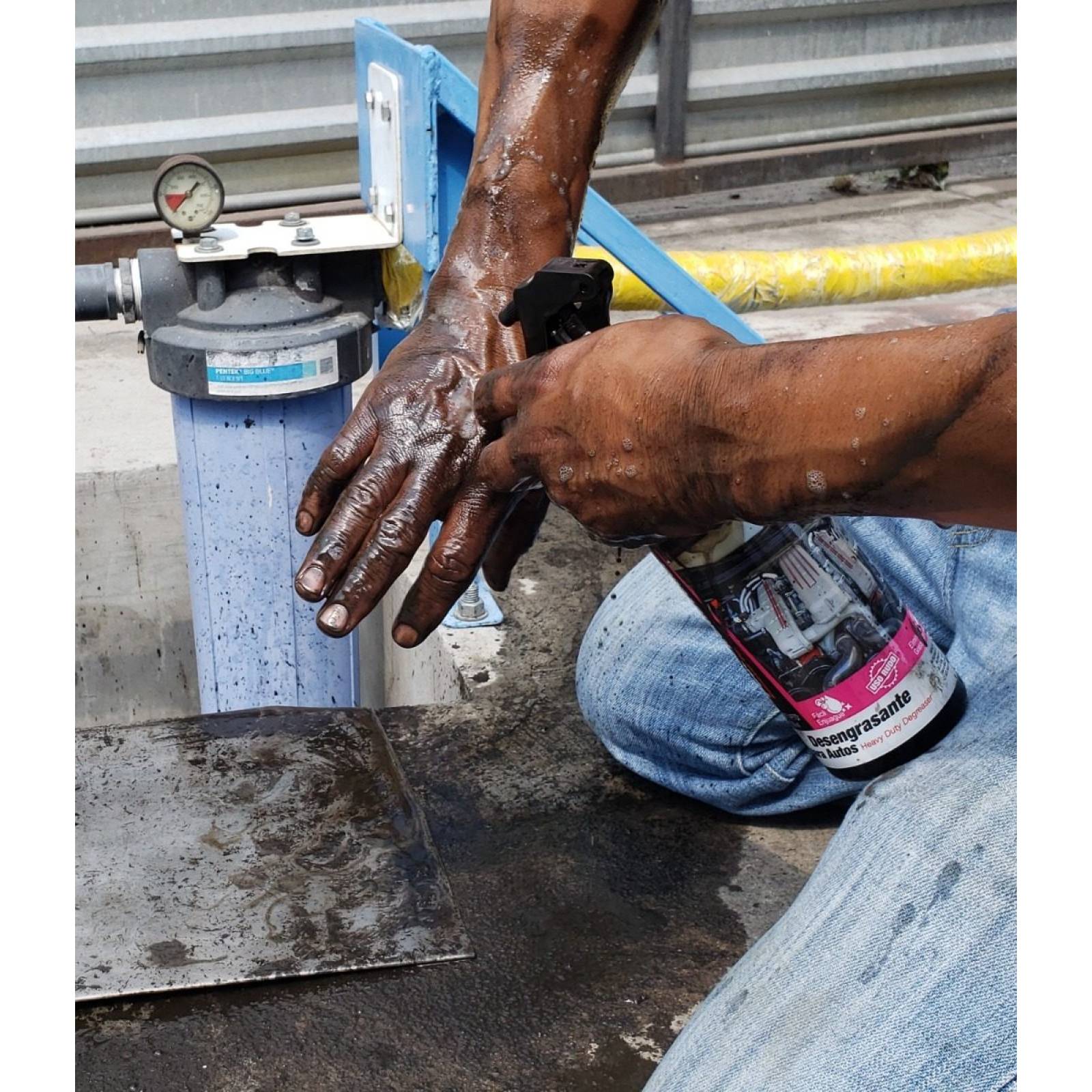 Desengrasante Multiusos Autos Carrok Uso Rudo 500ml