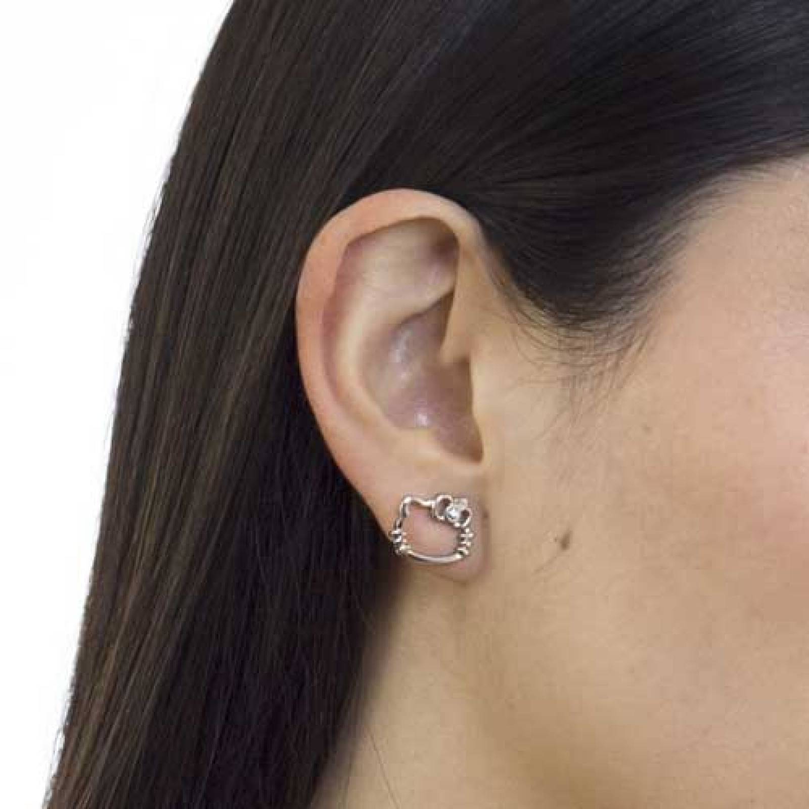 Set de Aretes Hello Kitty Silueta y Love Niquel Brillante